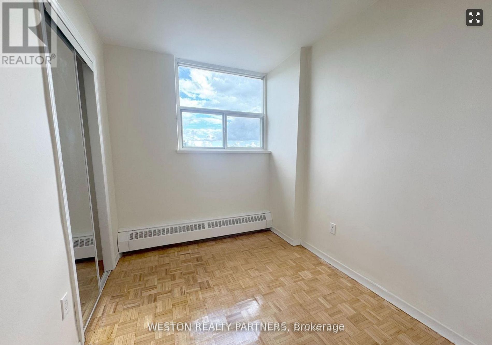 44 Walmer Road 801, Toronto, ON M5R 2X5 photo 2
