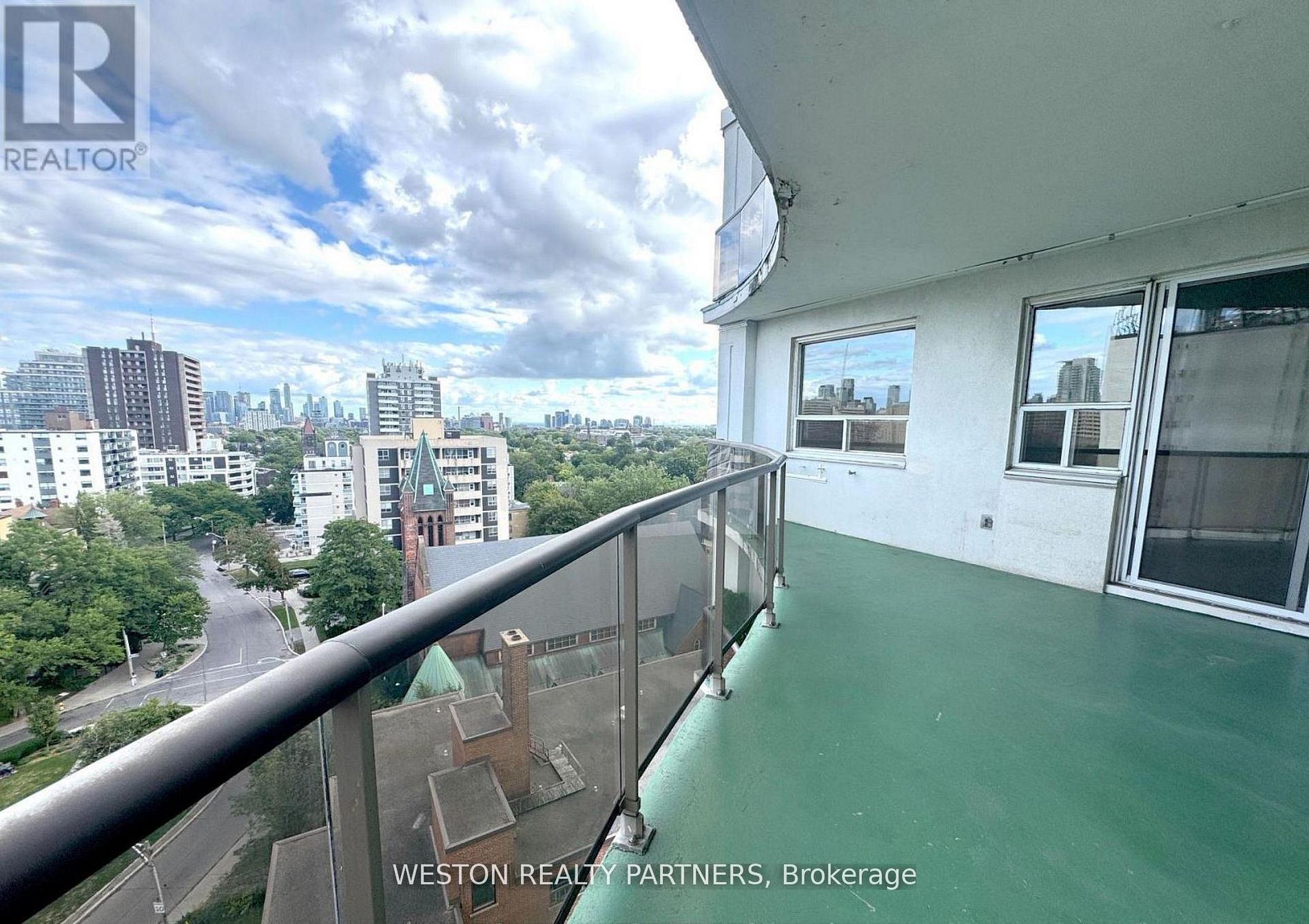 44 Walmer Road 801, Toronto, ON M5R 2X5 photo 5