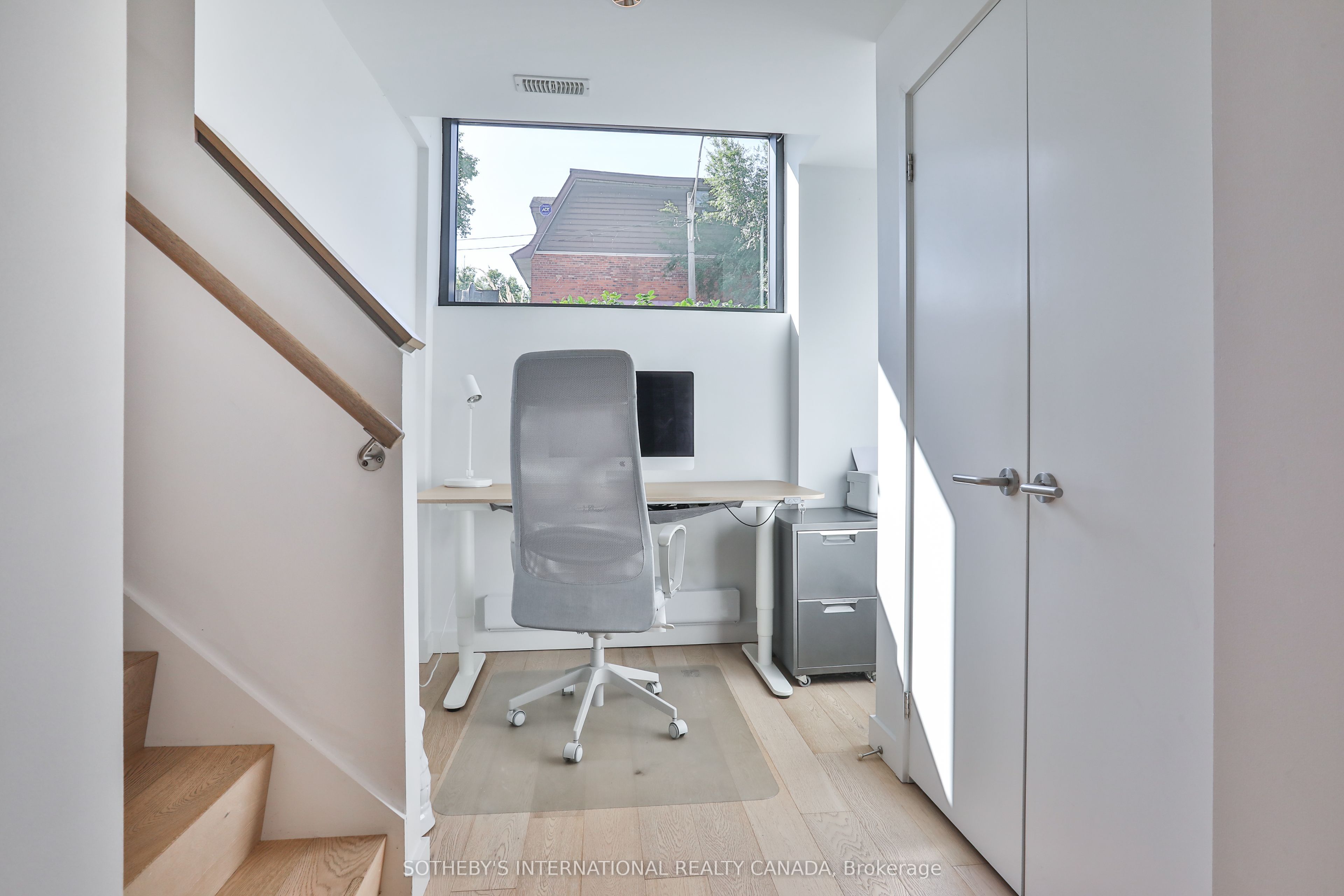 352B Harbord Street, Toronto, ON M6G 1H7 photo 5