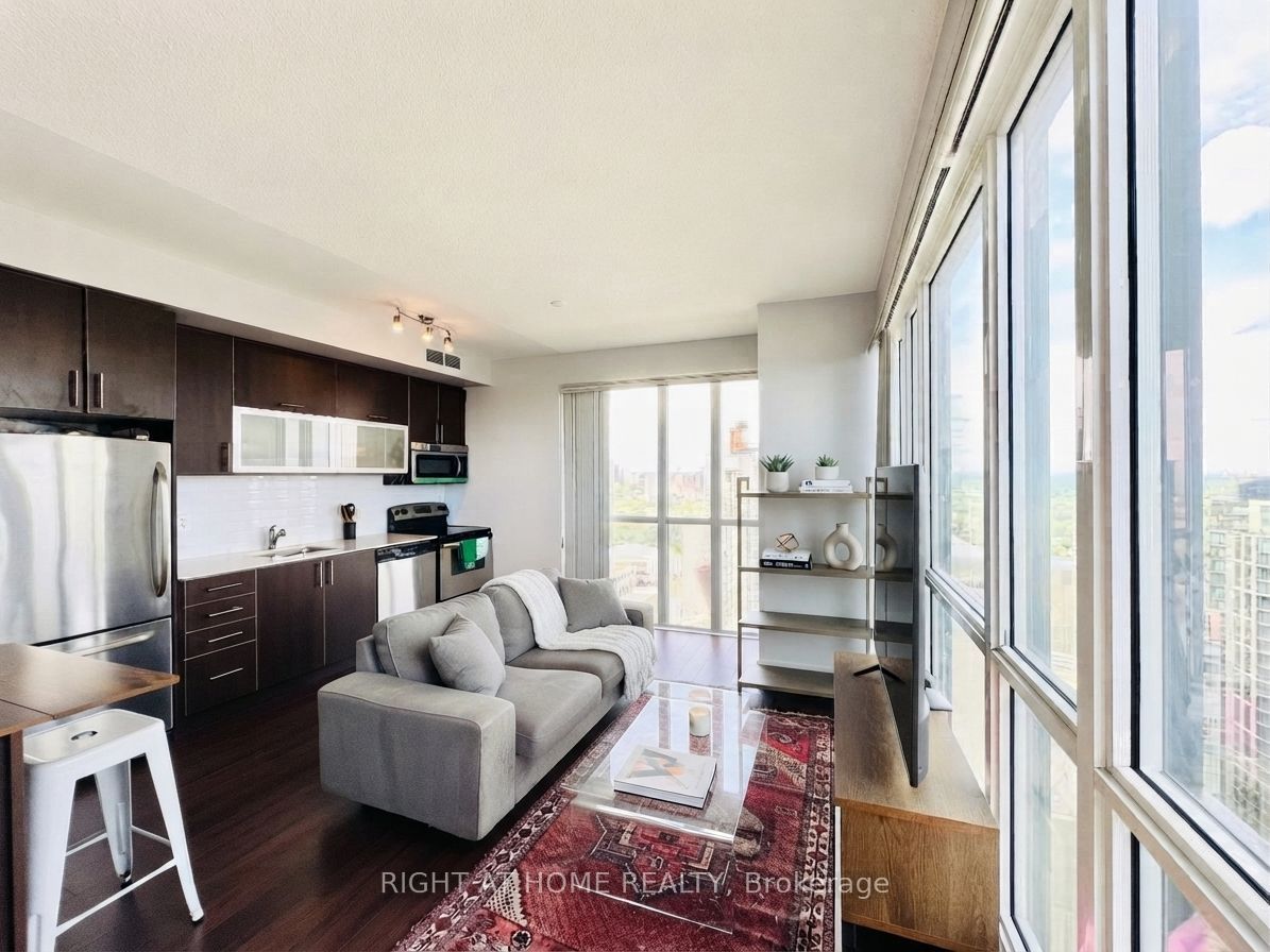 28 Ted Rogers Way 3211, Toronto, ON M4Y 2J4 photo 3