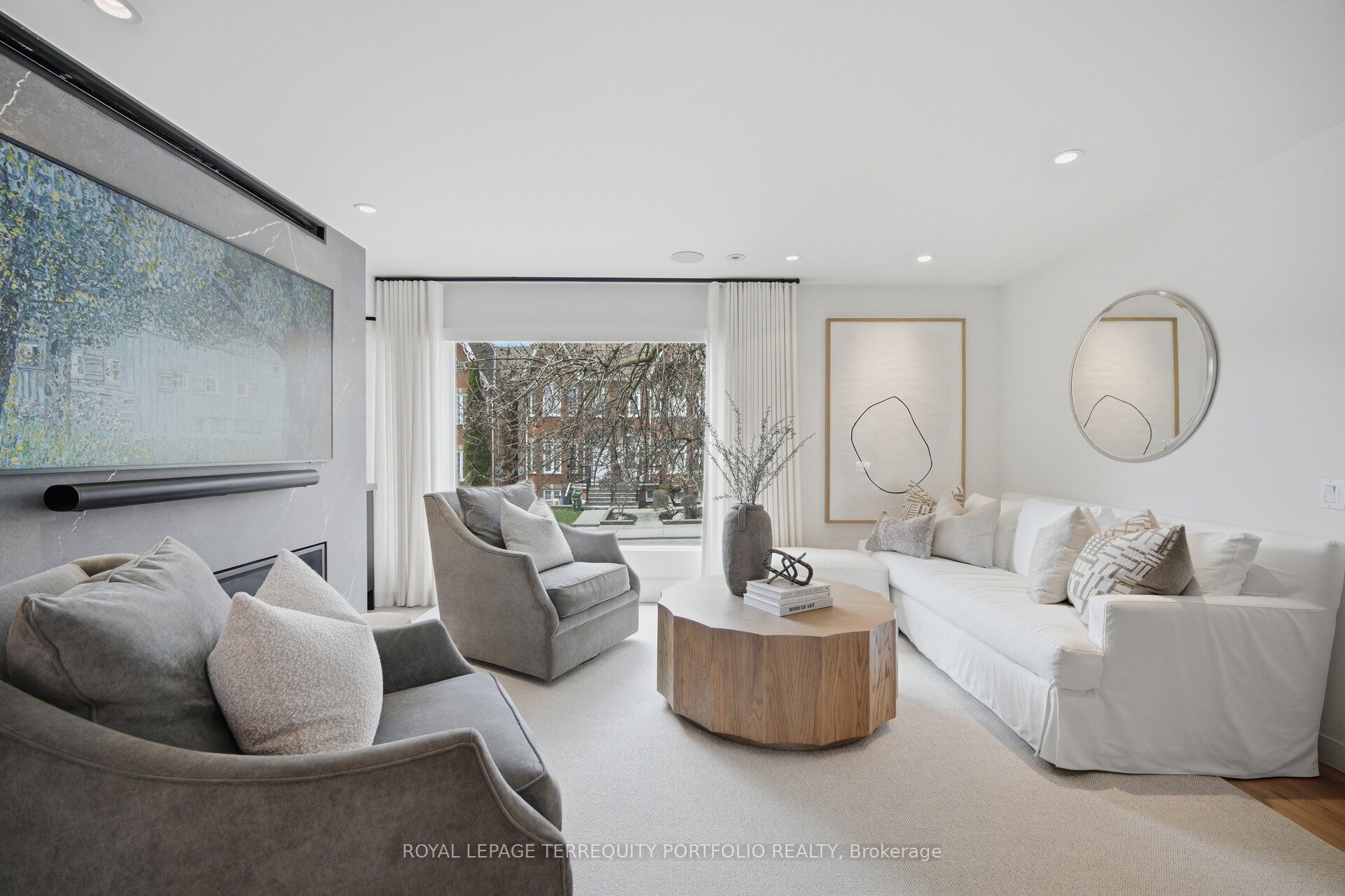 99 Claremont Street, Toronto, ON M6J 2M7 photo 4