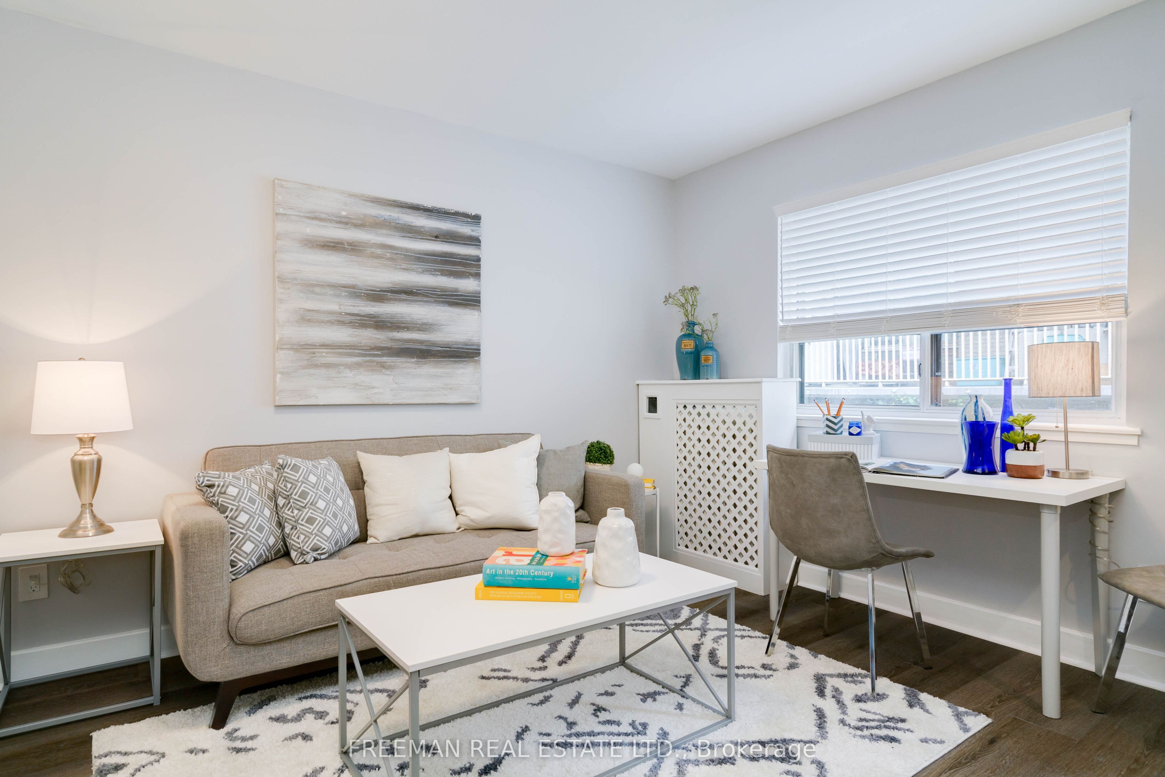214 Wellesley Street 308, Toronto, ON M4X 1G2 photo 3