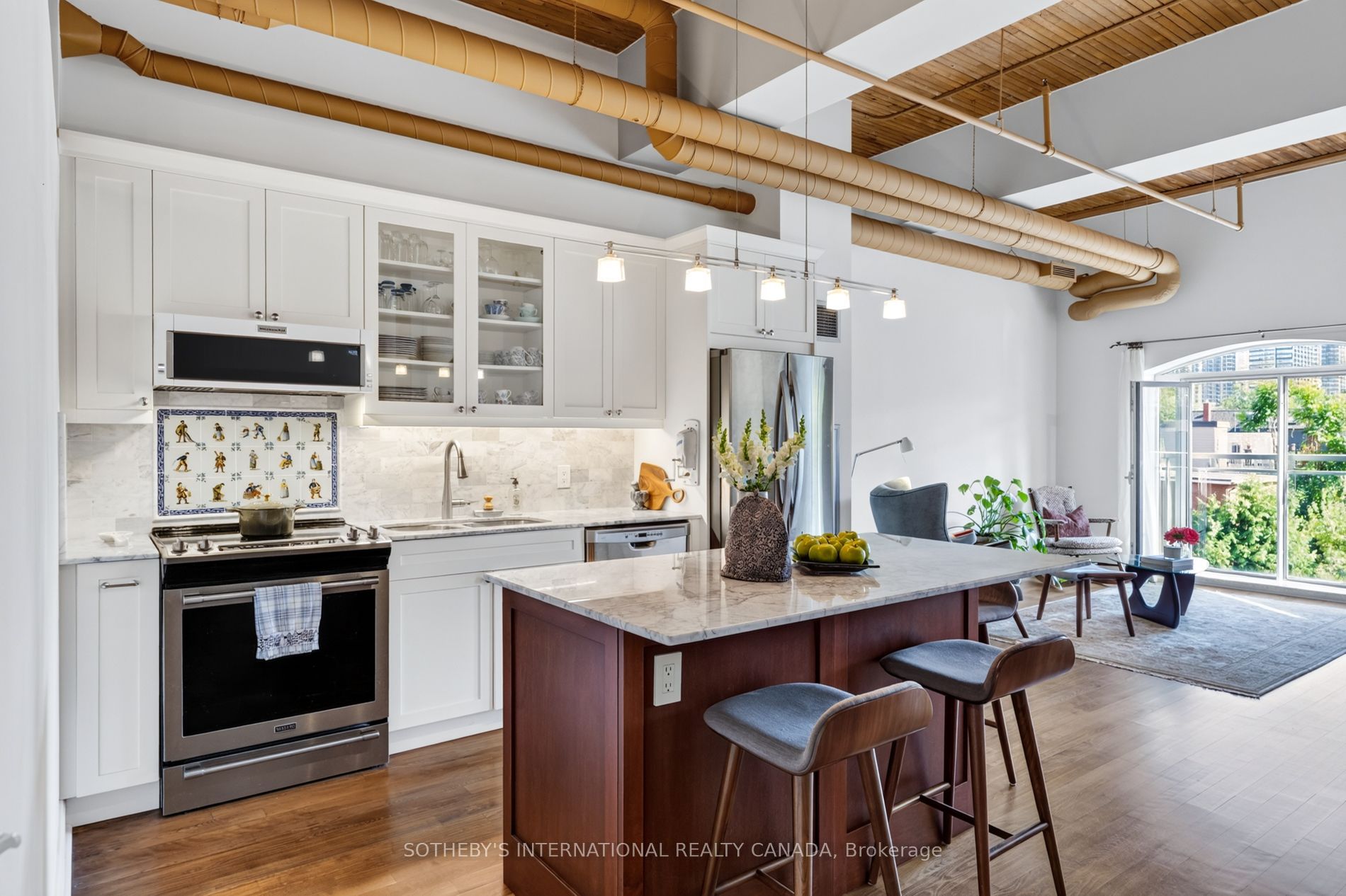 993 Queen Street W 208, Toronto, ON M6J 1H2 photo 4