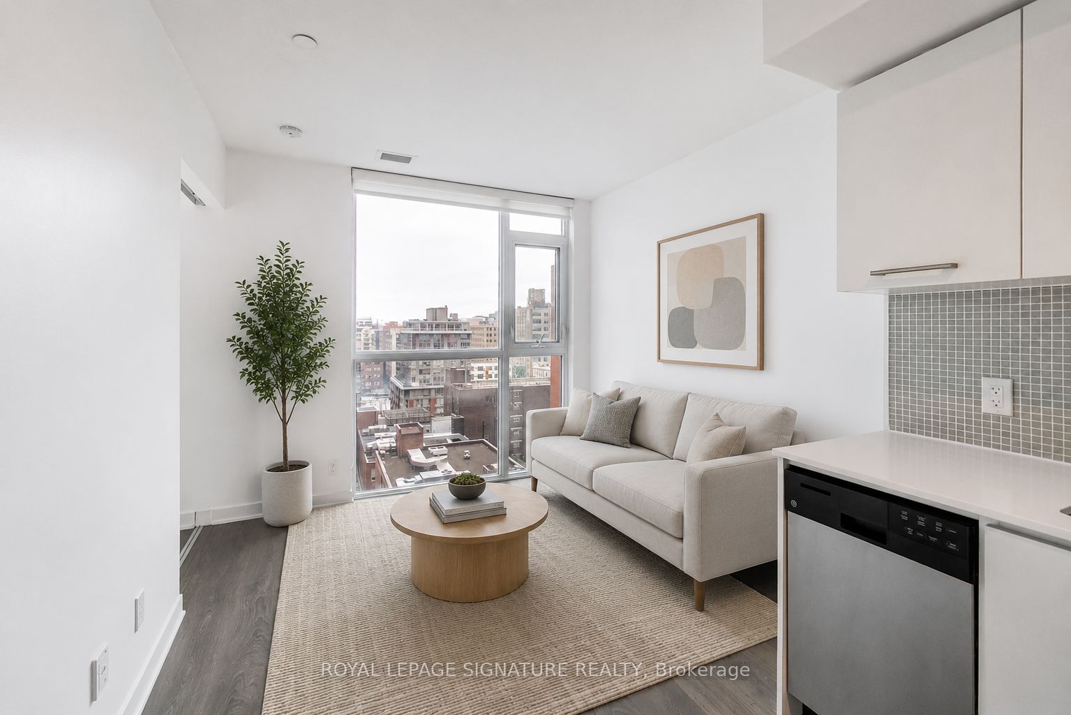 87 Peter Street 1203, Toronto, ON M5V 0P1 photo 4