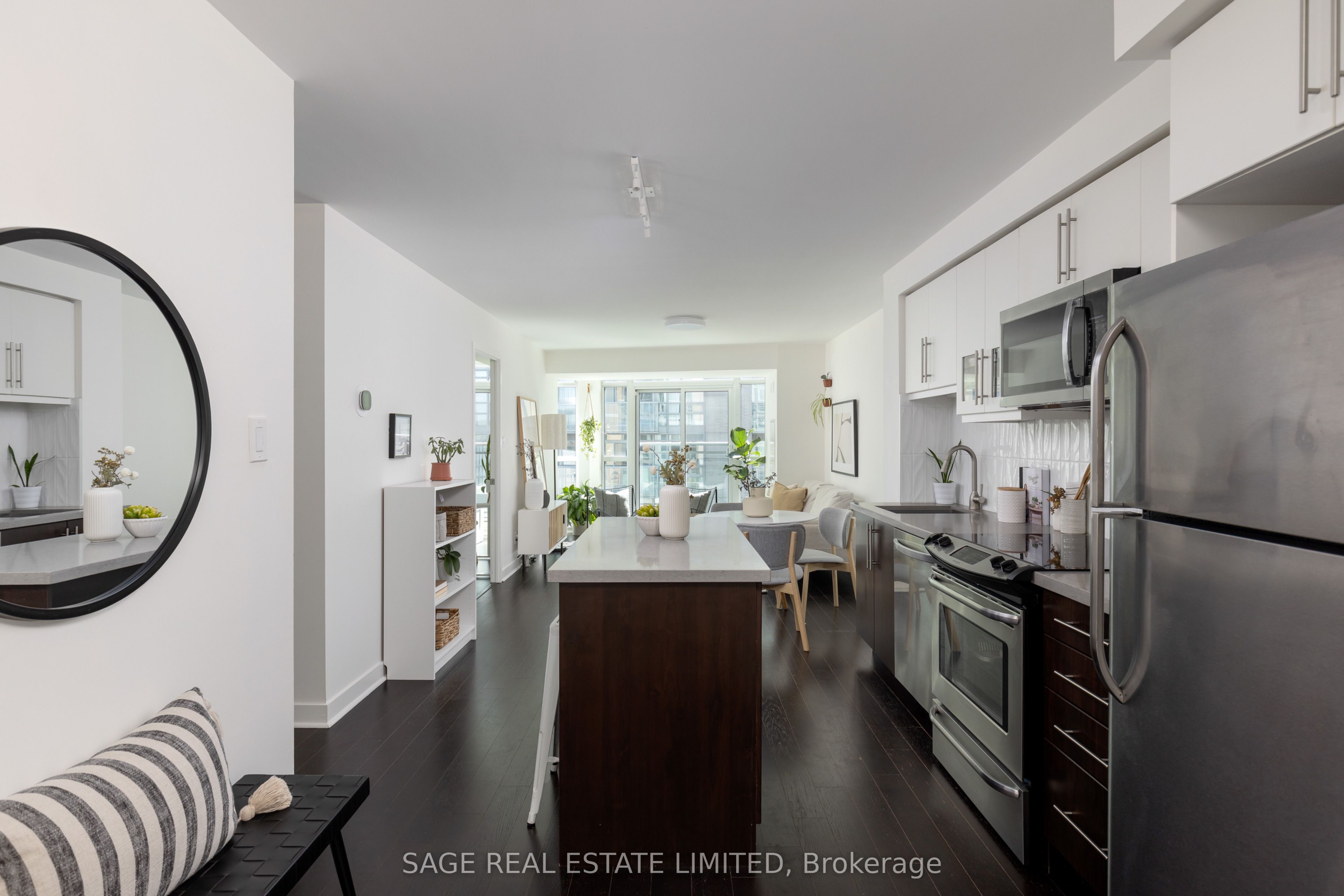 1169 Queen Street W 419, Toronto, ON M6J 0A4 photo 5