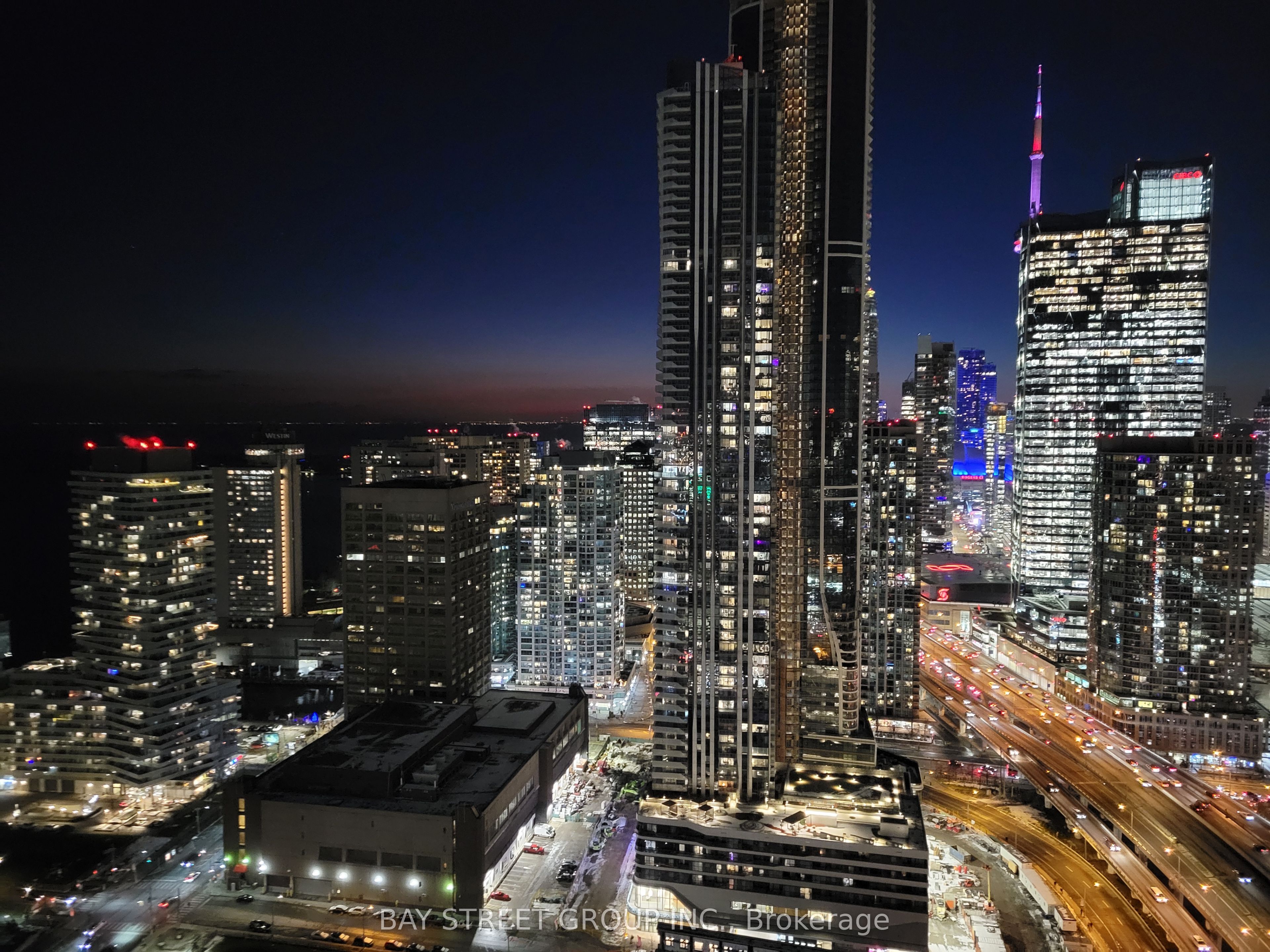 138 DOWNES Street 4615, Toronto, ON M5E 0E4