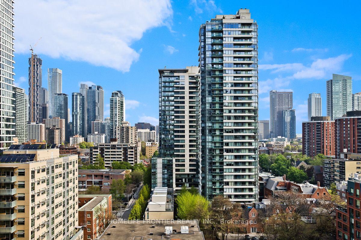 308 Jarvis Street 1405, Toronto, ON M5B 2B4