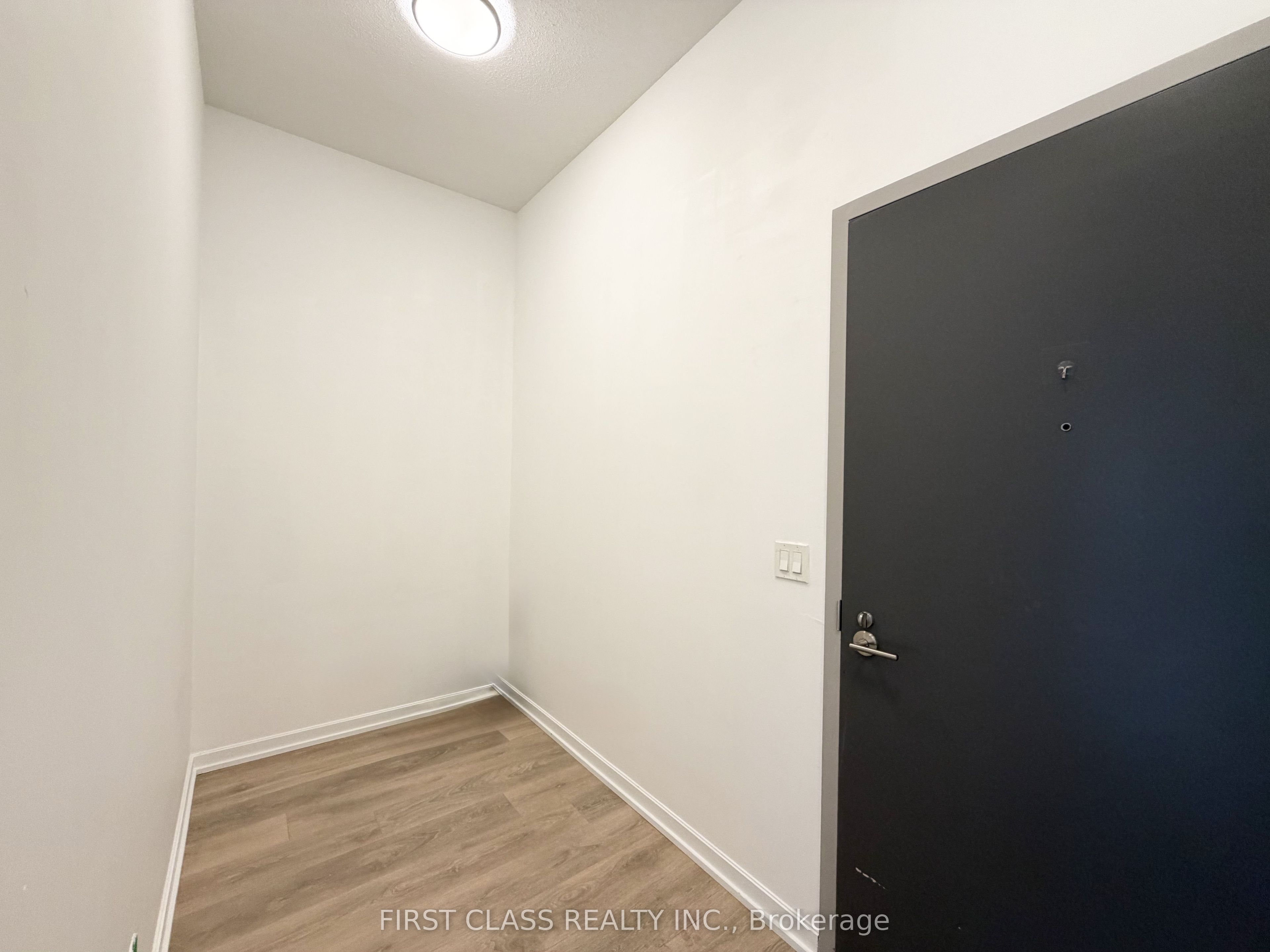36 Forest Manor Road 121, Toronto, ON M2J 0H3 photo 2