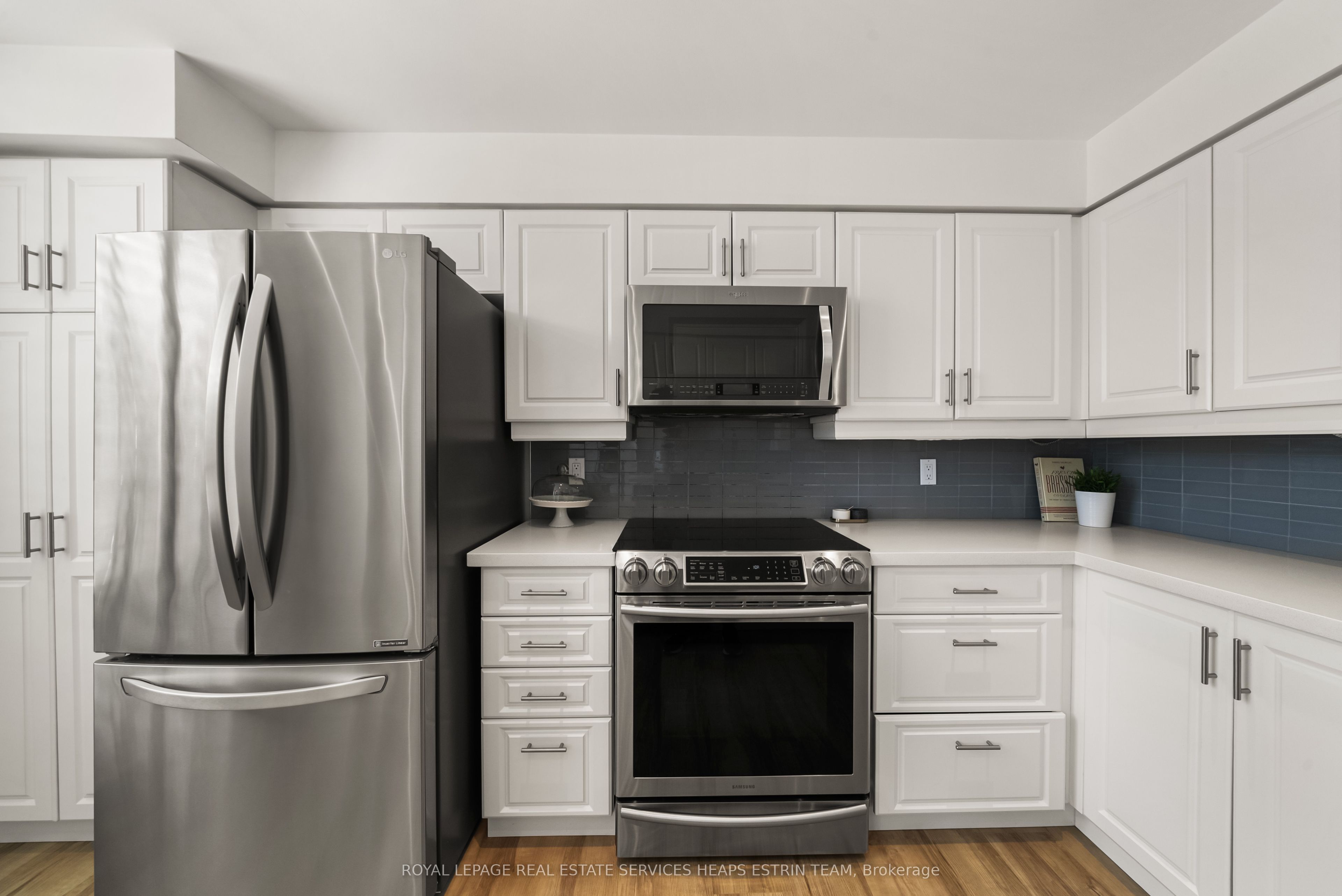 1750 Bayview Avenue 408, Toronto, ON M4G 4H6 photo 4