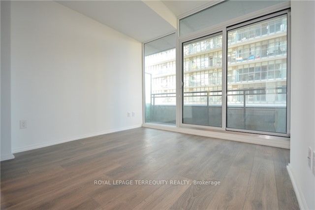 45 Charles Street E 505, Toronto, ON M4Y 1S2 photo 4