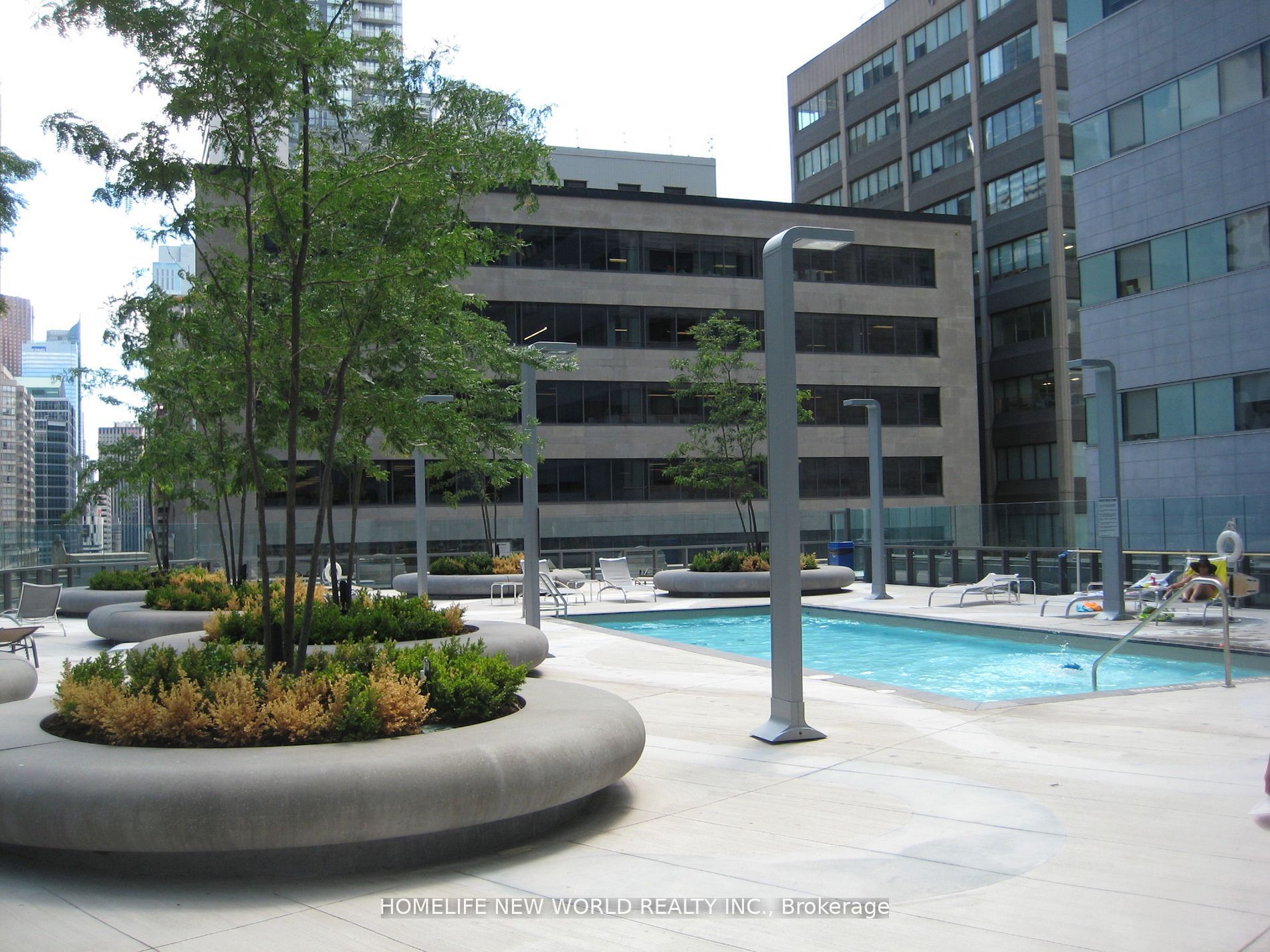 832 Bay Street 1302, Toronto, ON M5S 1Z6 photo 5