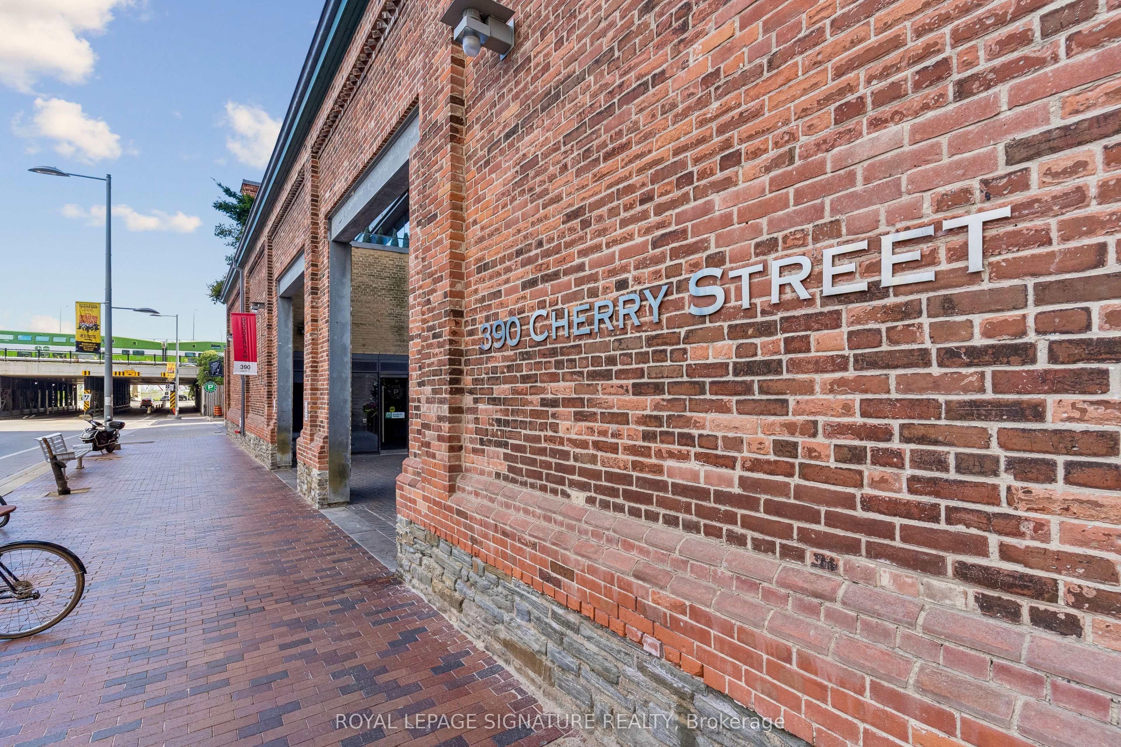 390 Cherry Street 313, Toronto, ON M5A 0E2 photo 4