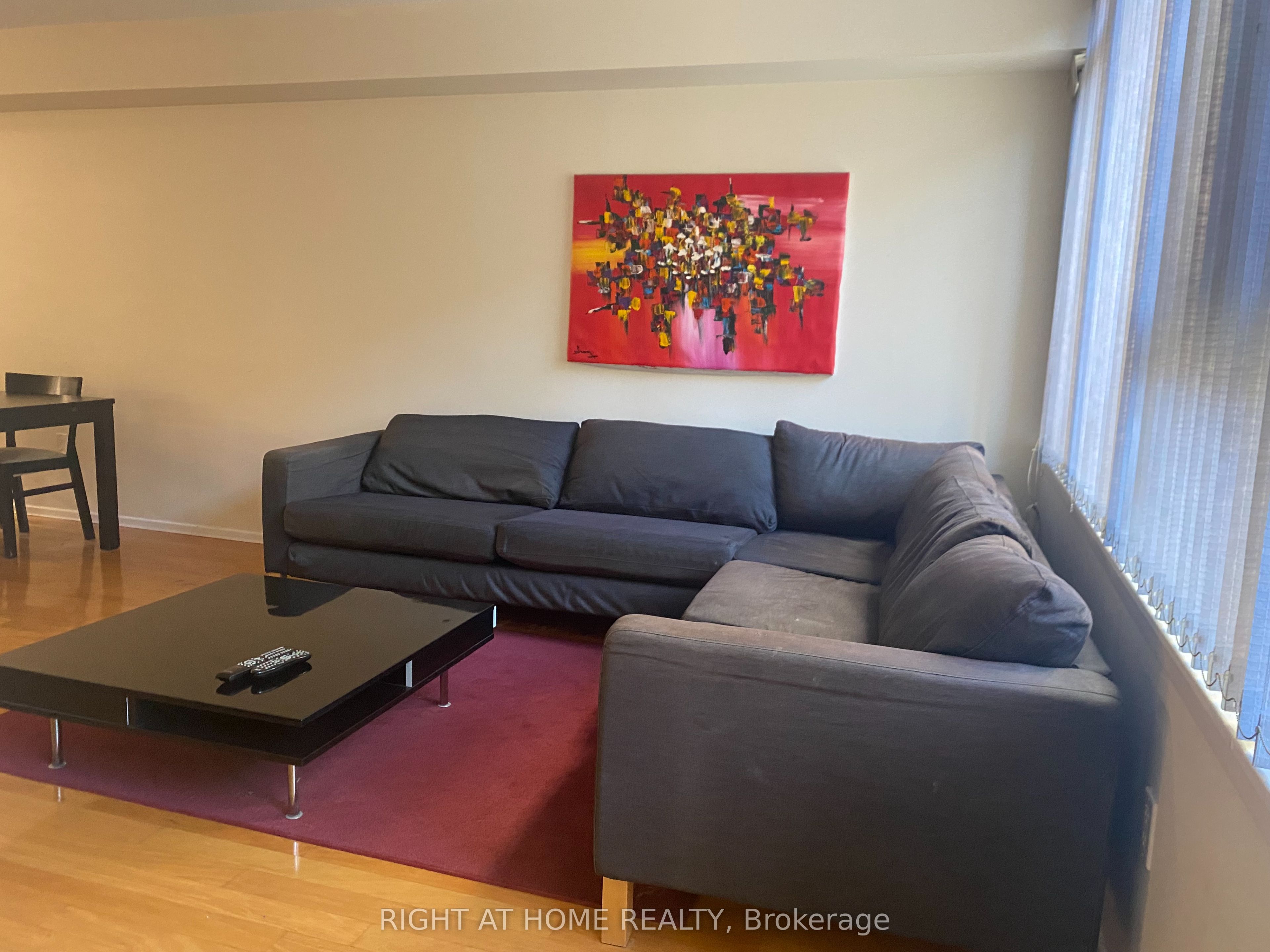 45 Carlton Street 408, Toronto, ON M5B 2H9 photo 4