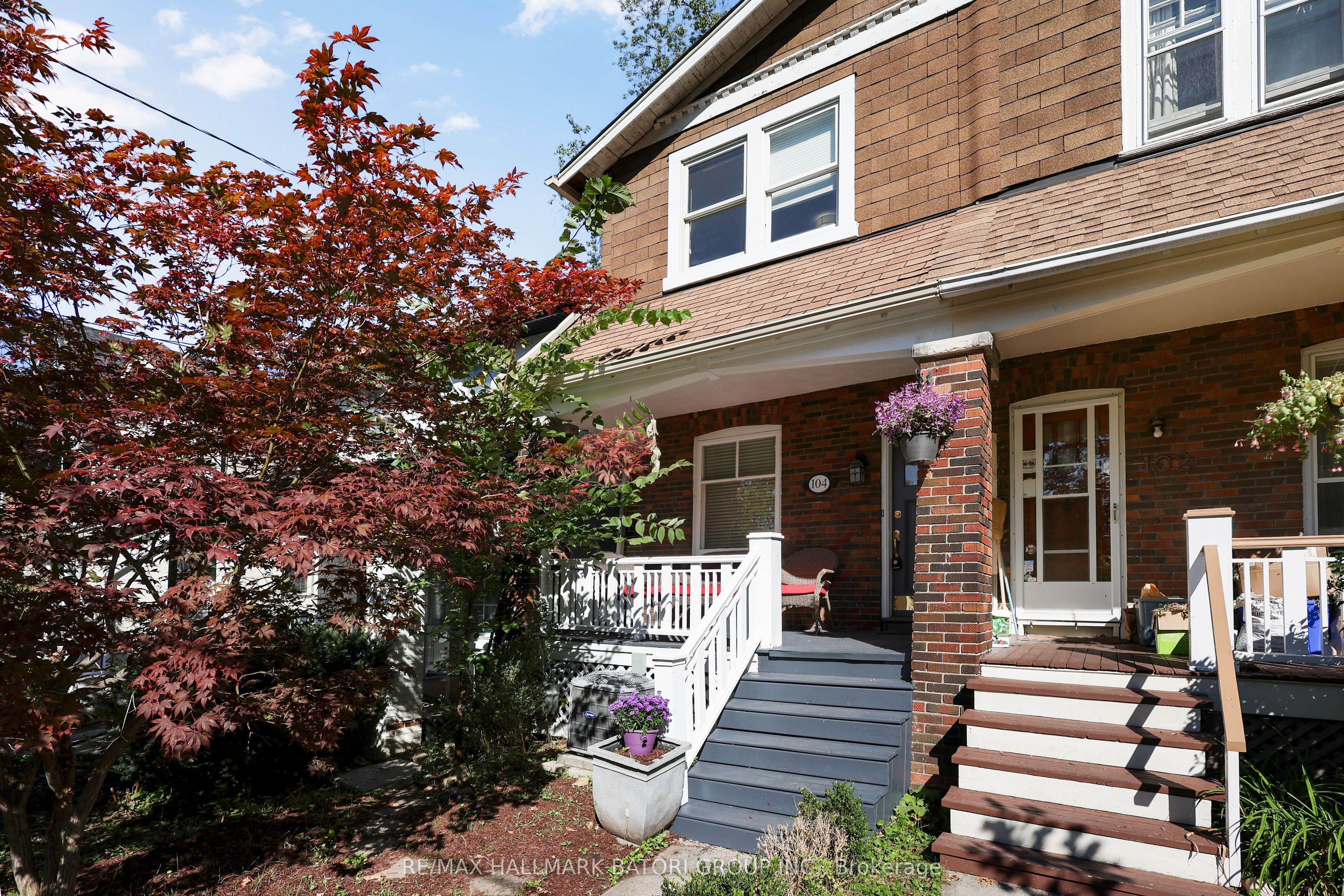 104 Orchard View Boulevard, Toronto, ON M4R 1C2