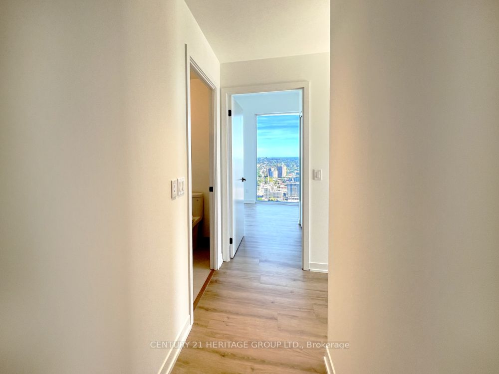 319 Jarvis Street E LPH 15, Toronto, ON M5B 0C8 photo 4