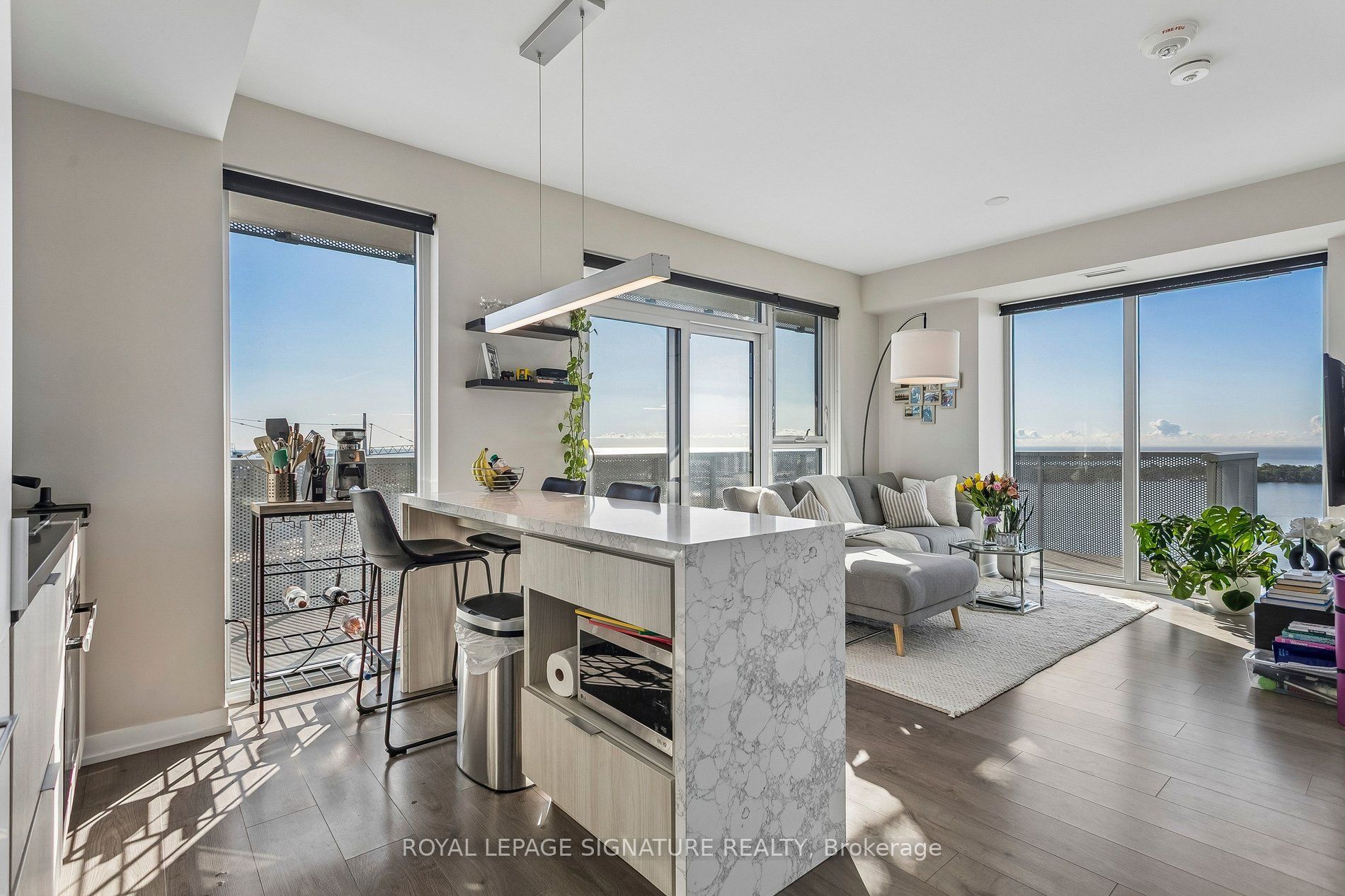 20 Richardson Street 2403, Toronto, ON M5A 0S6 photo 2