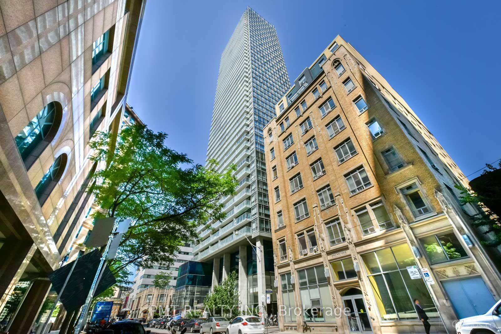 38 Grenville Street 1607, Toronto, ON M4Y 1A5