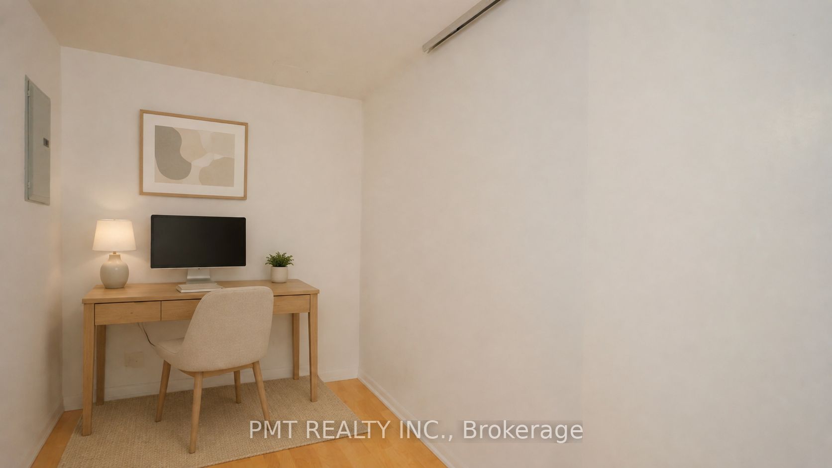 38 Grenville Street 1607, Toronto, ON M4Y 1A5 photo 4