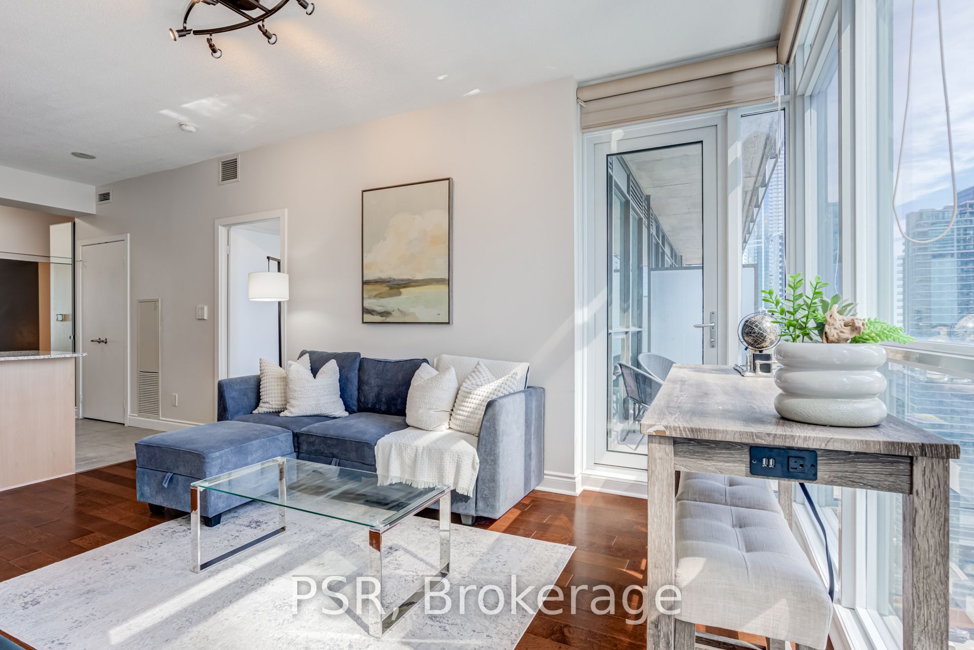 65 Bremner Boulevard 3401, Toronto, ON M5J 0A7 photo 4