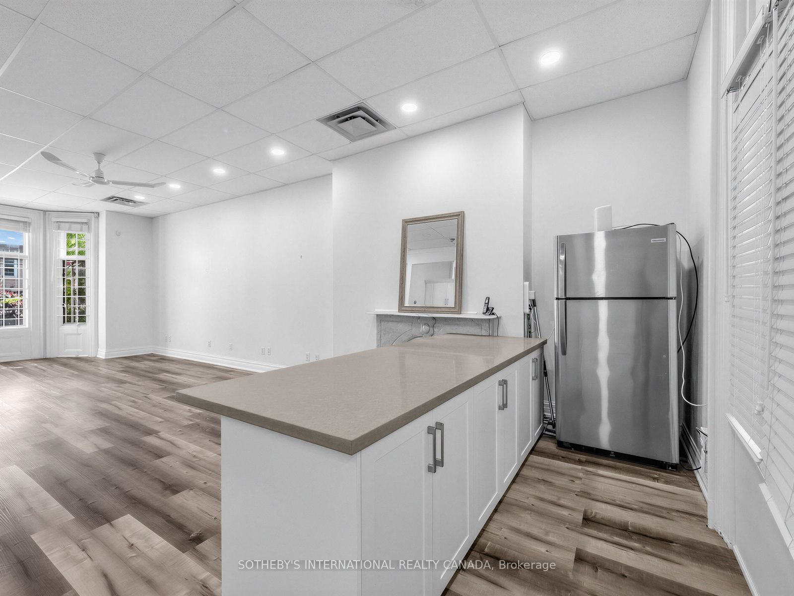 212 Carlton Street Main, Toronto, ON M5A 2L1 photo 5