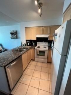 231 Fort York Boulevard 1806, Toronto, ON M5V 1B2 photo 4