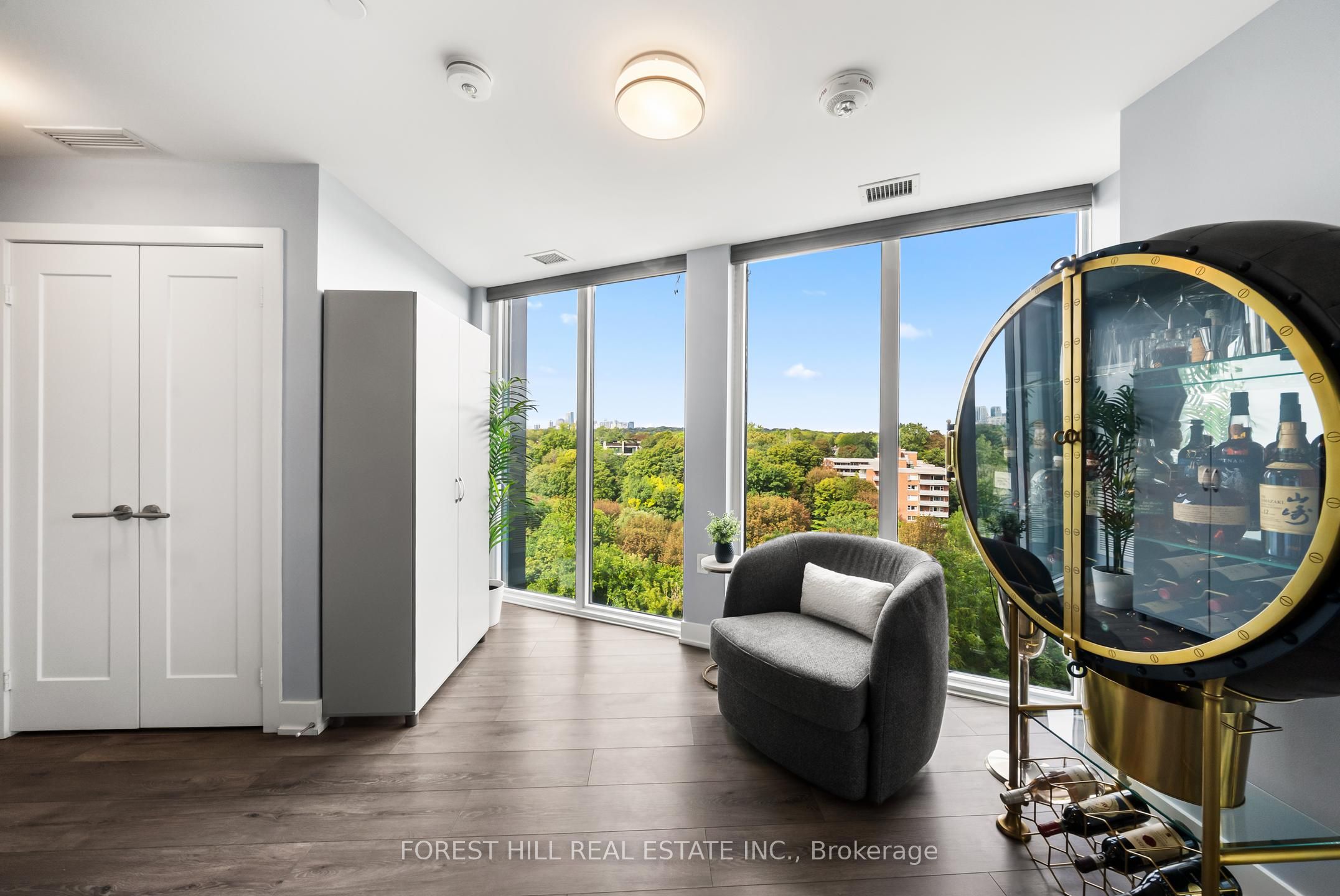 575 Bloor Street E 503, Toronto, ON M4W 0B2 photo 4