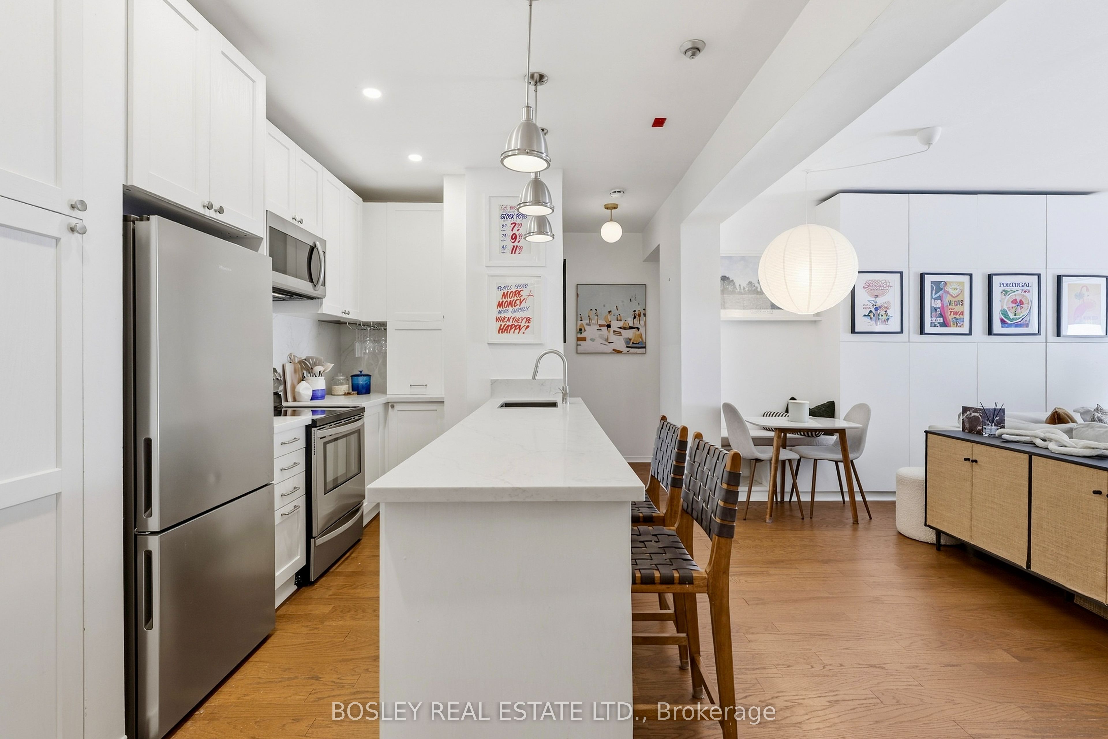 801 King Street W 105, Toronto, ON M5V 3C9 photo 3
