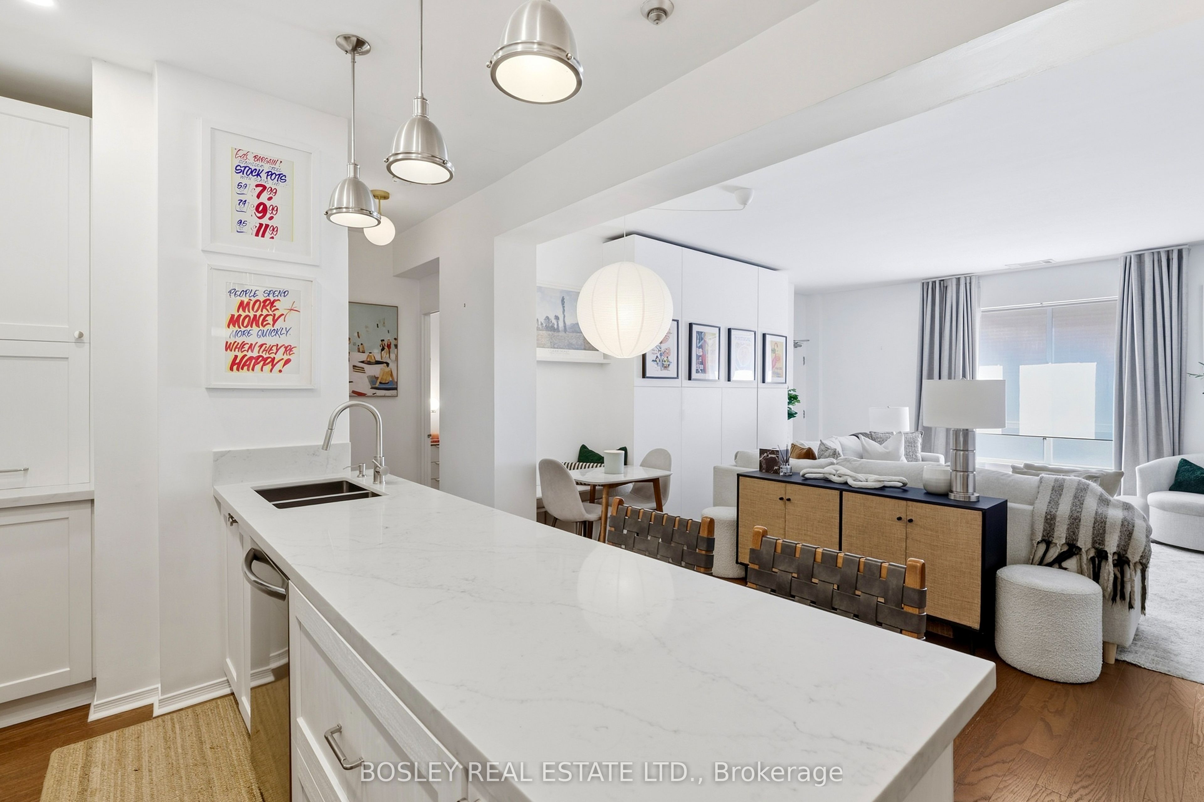 801 King Street W 105, Toronto, ON M5V 3C9 photo 4