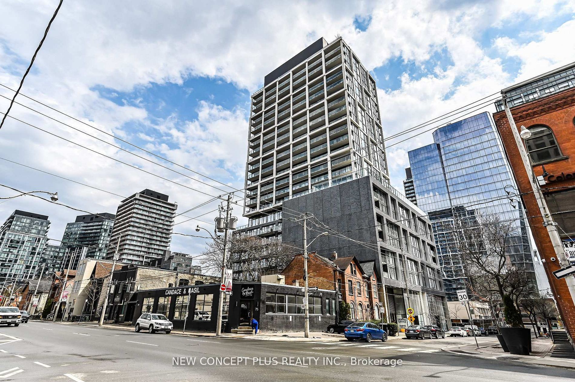 55 Ontario Street 2301, Toronto, ON M5A 0T8 photo 2