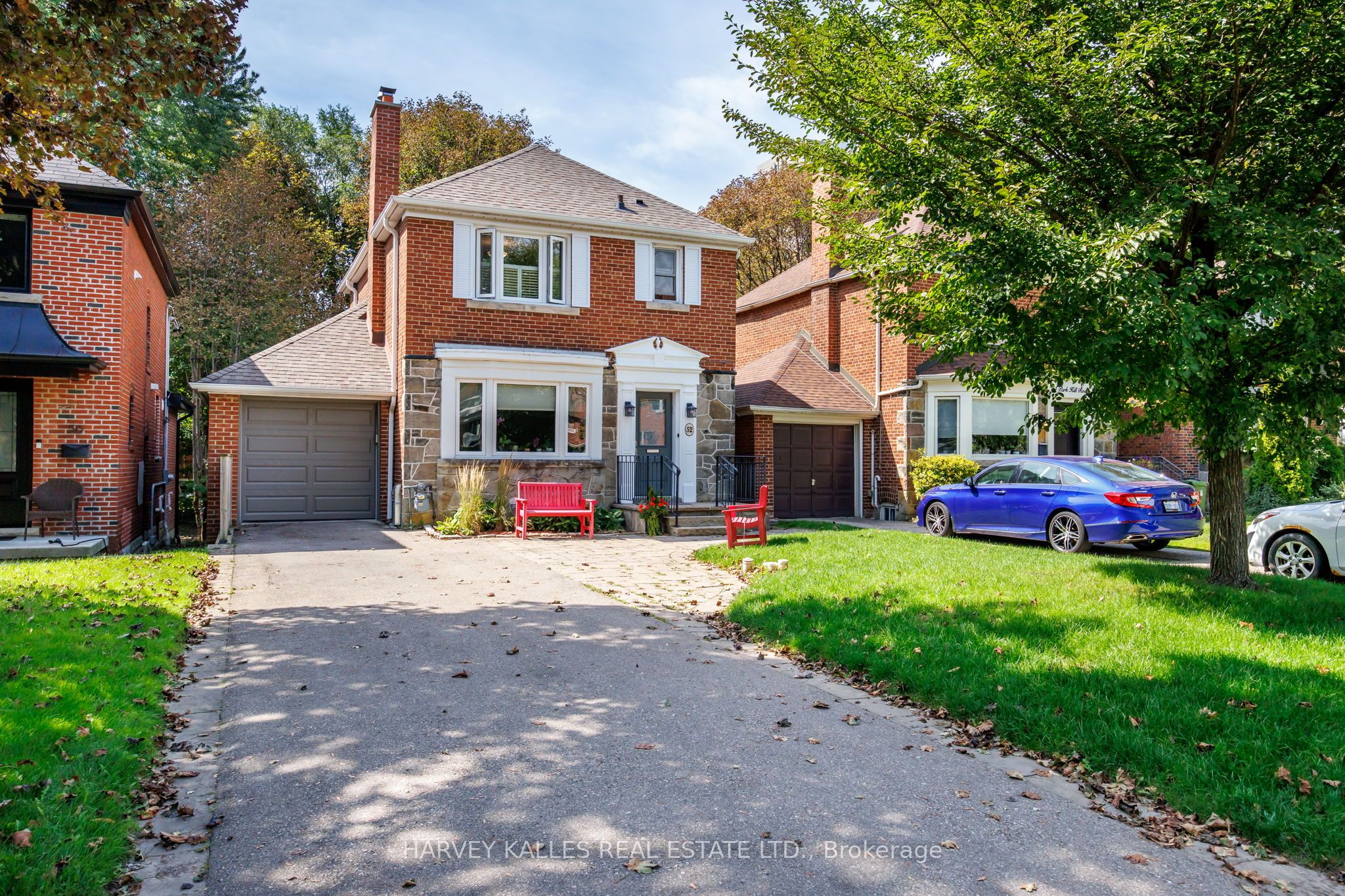 52 Park Hill Road, Toronto, ON M6C 3N1 photo 3
