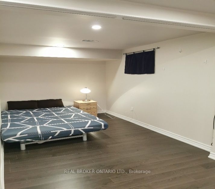 40 Green Bush Road, Toronto, ON M2M 1P3 photo 5