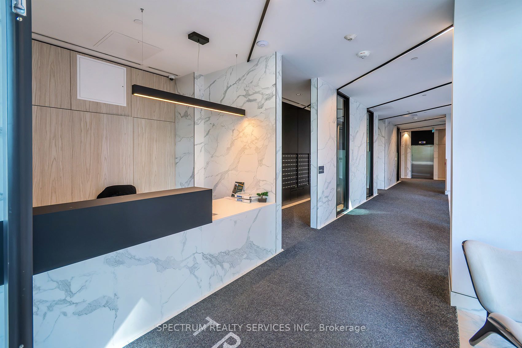 30 Tretti Way 427, Toronto, ON M3H 0E3 photo 3