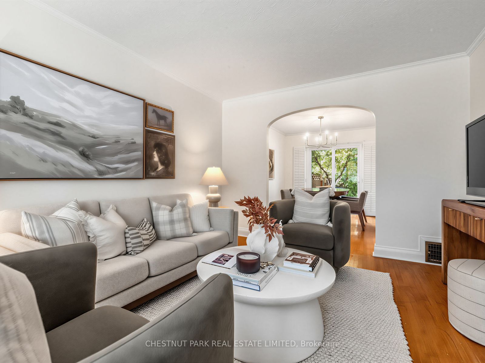 8 Beaufield Avenue, Toronto, ON M4G 3R3 photo 5