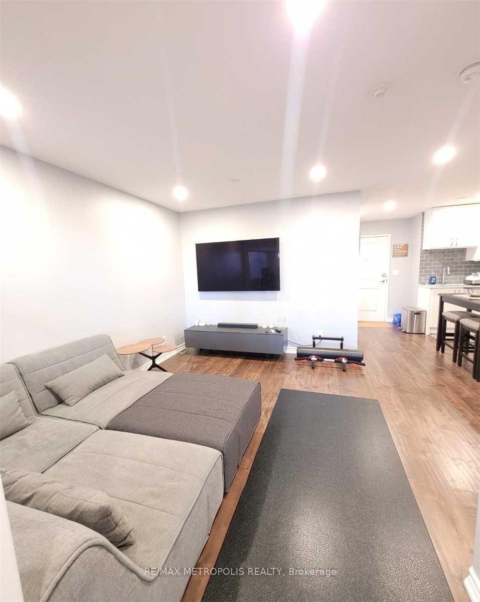 35 Bastion Street 125, Toronto, ON M5V 0C2 photo 2