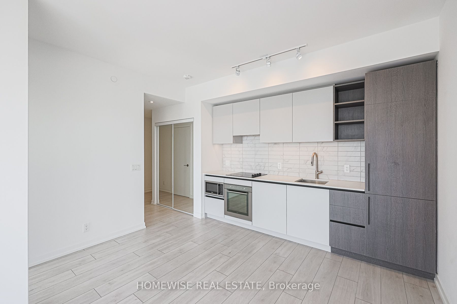 55 Mercer Street LPH02, Toronto, ON M5V 3W2