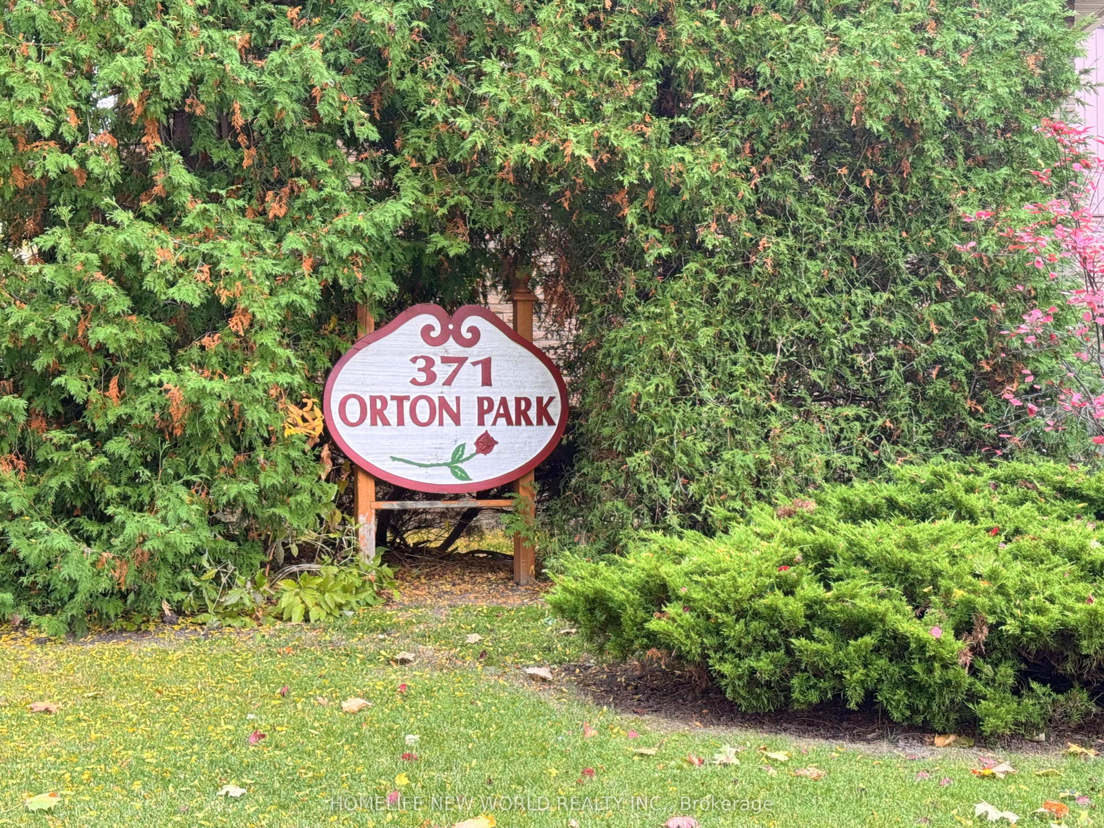371 Orton Park Road 114, Toronto, ON M1G 3V1