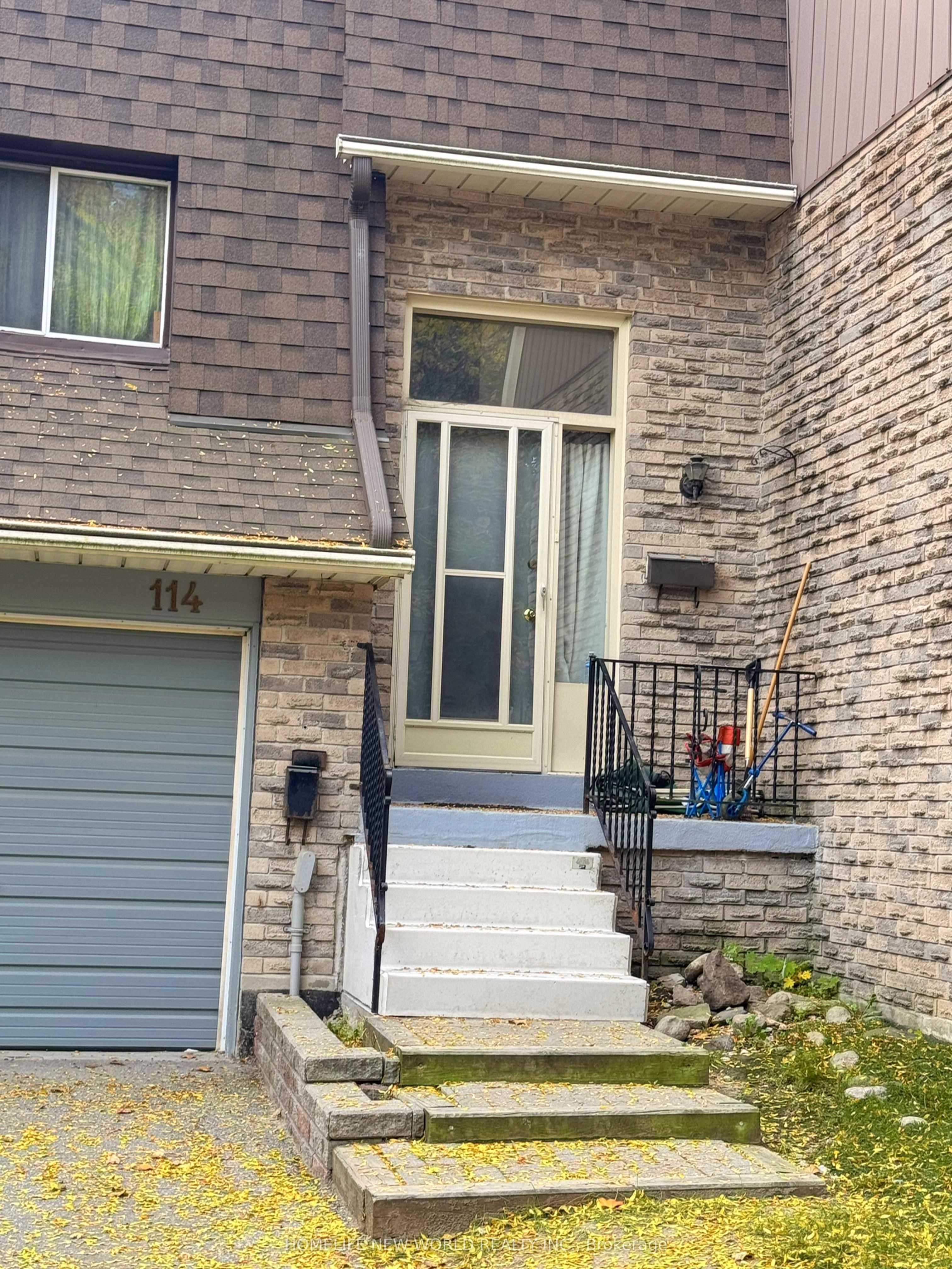 371 Orton Park Road 114, Toronto, ON M1G 3V1 photo 3