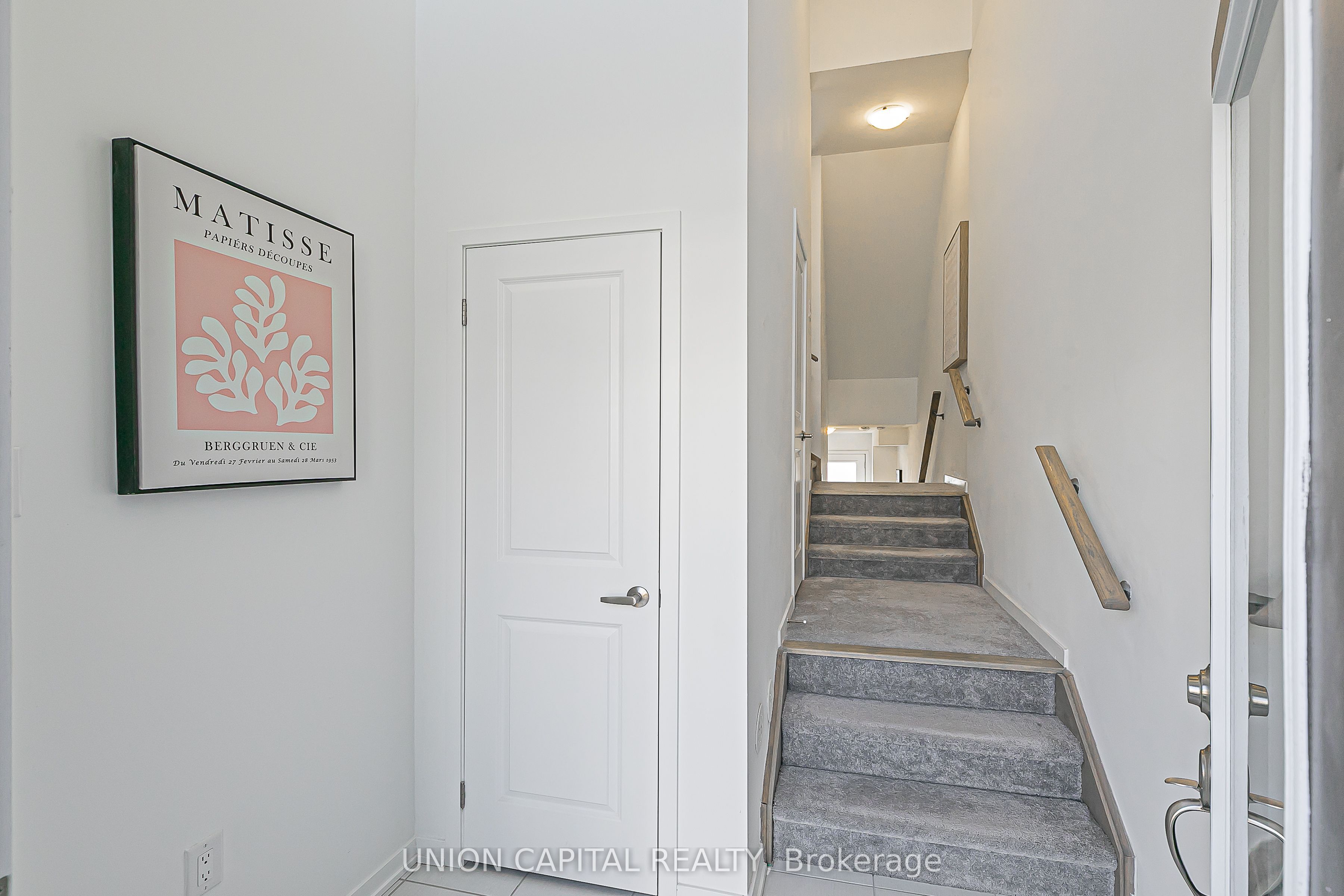 799 Stanstead Path, Oshawa, ON L1K 3G4 photo 5