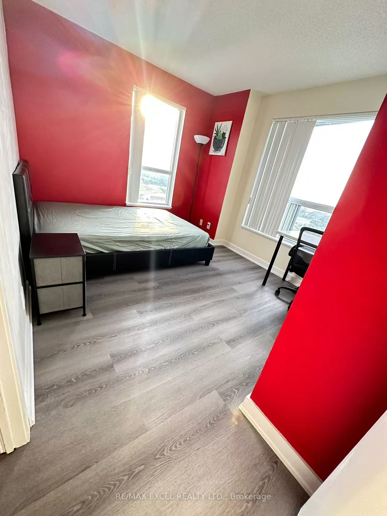 38 Lee Centre Drive 2912, Toronto, ON M1H 3J7 photo 5