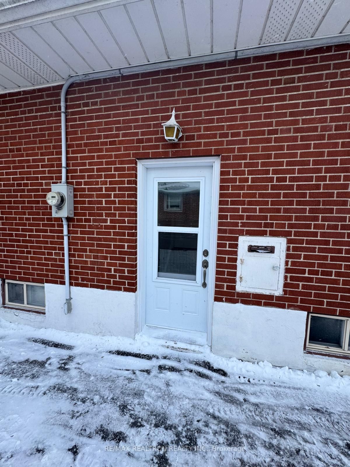 1467 Oxford Street, Oshawa, ON L1J 3W9 photo 4