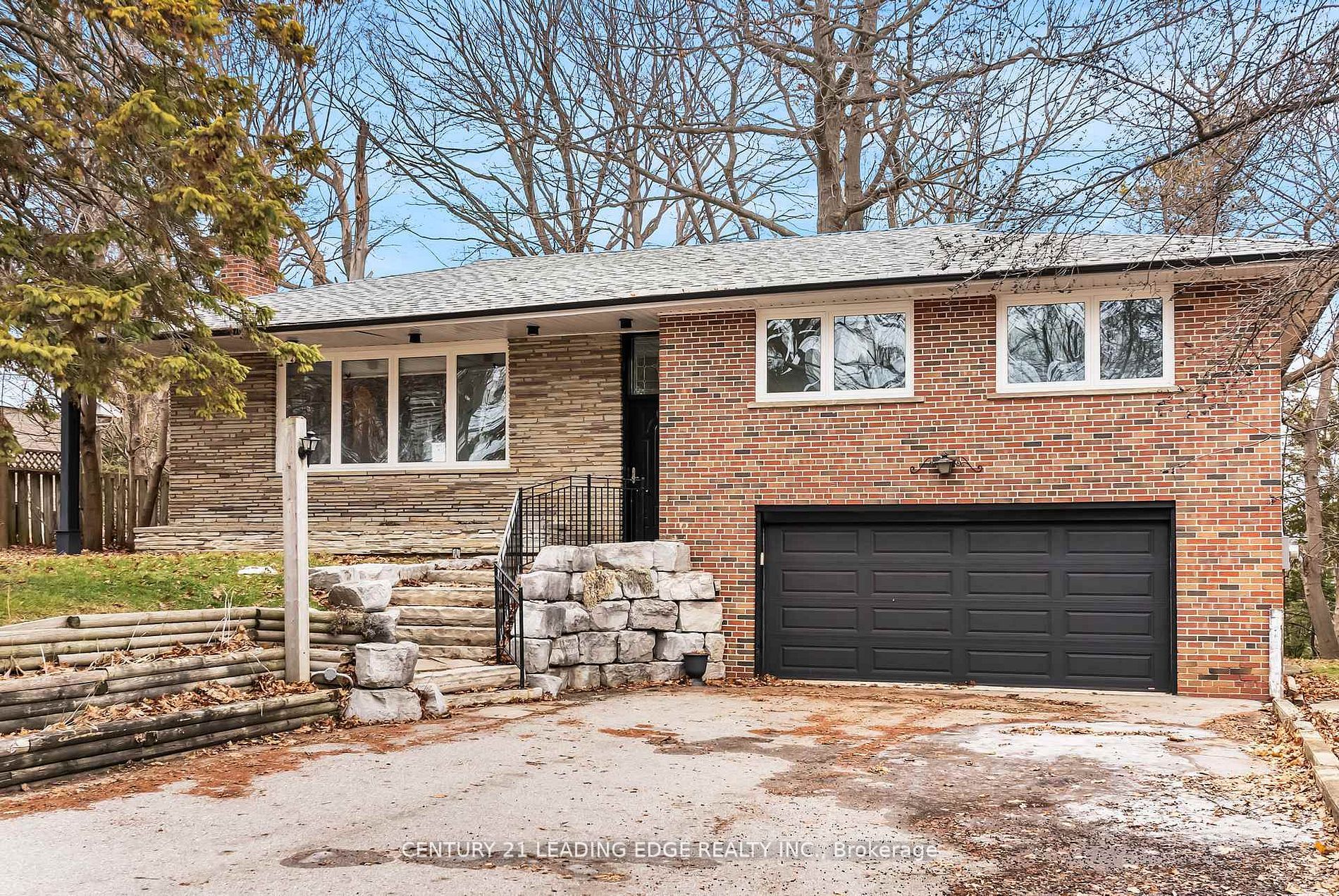 541 Rouge Hills Drive, Toronto, ON M1C 2Z9 photo 3