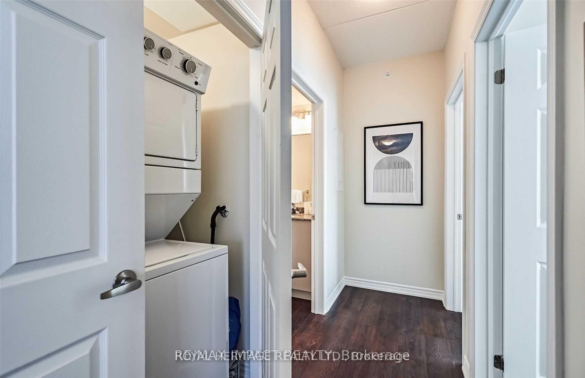 290 Liberty Street N 209, Clarington, ON L1C 0V5 photo 5