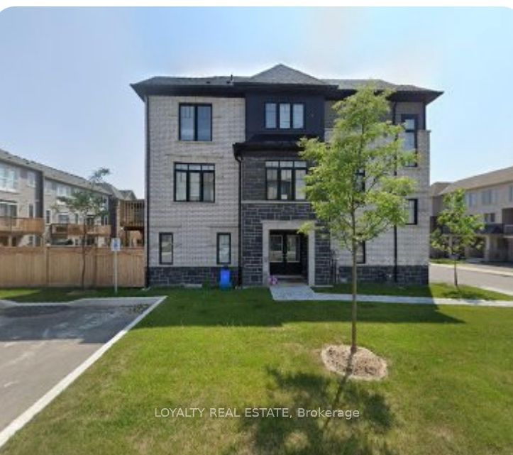 19 Ambereen Place, Clarington, ON L1C 7H5