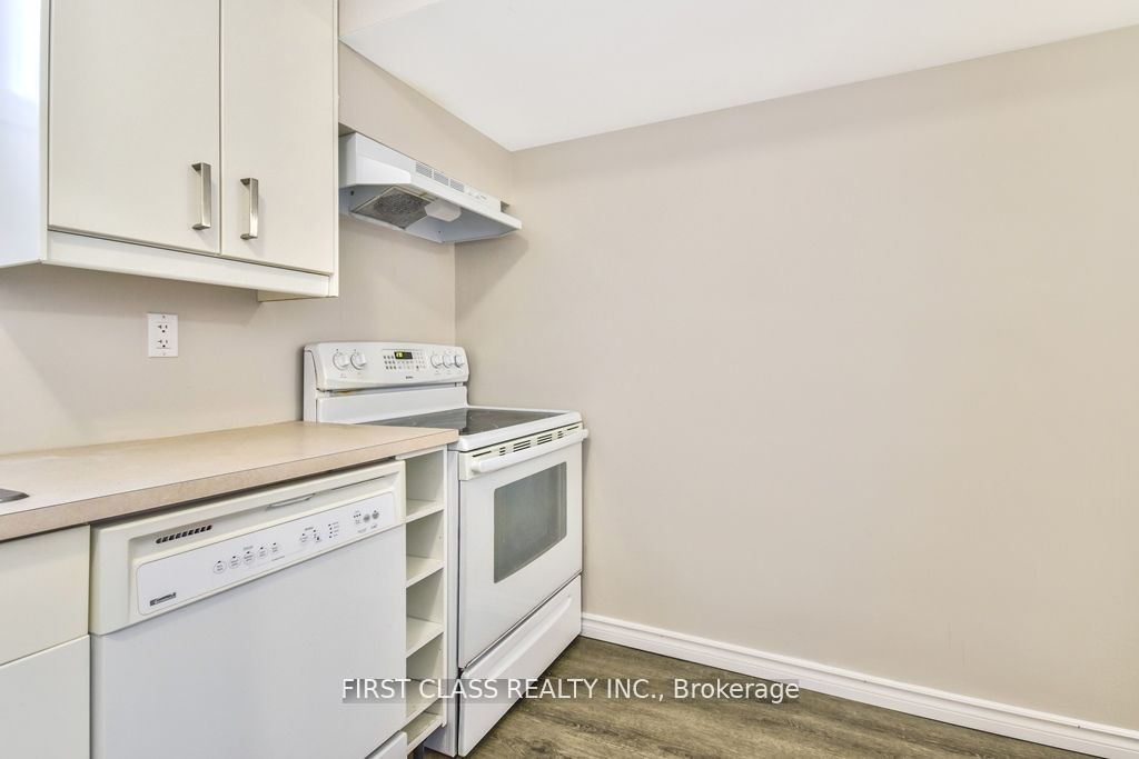 24 Fintona Avenue Bsmt, Toronto, ON M1E 1V3 photo 3