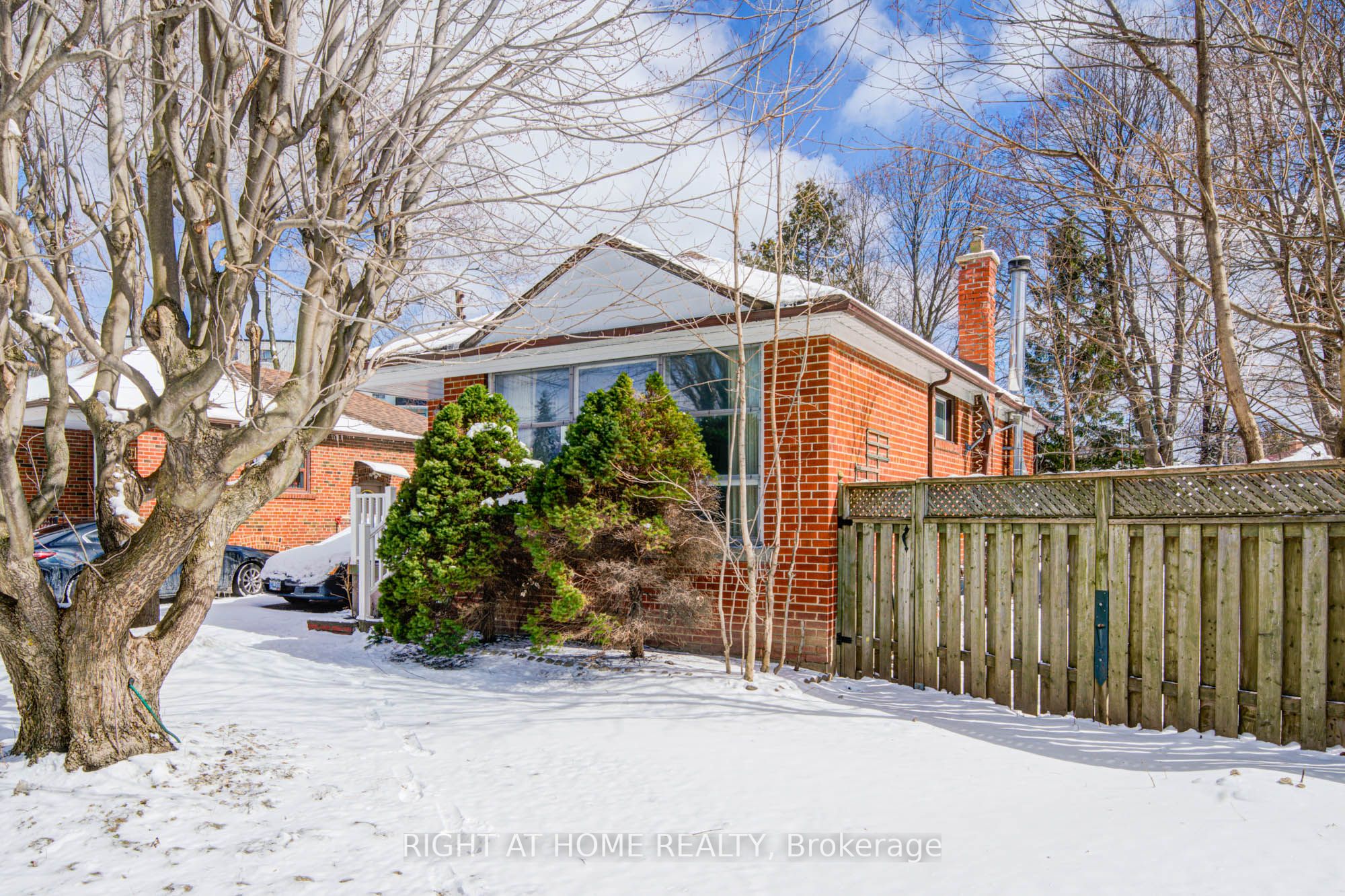 25 Strode Drive, Toronto, ON M1J 1L8 photo 2