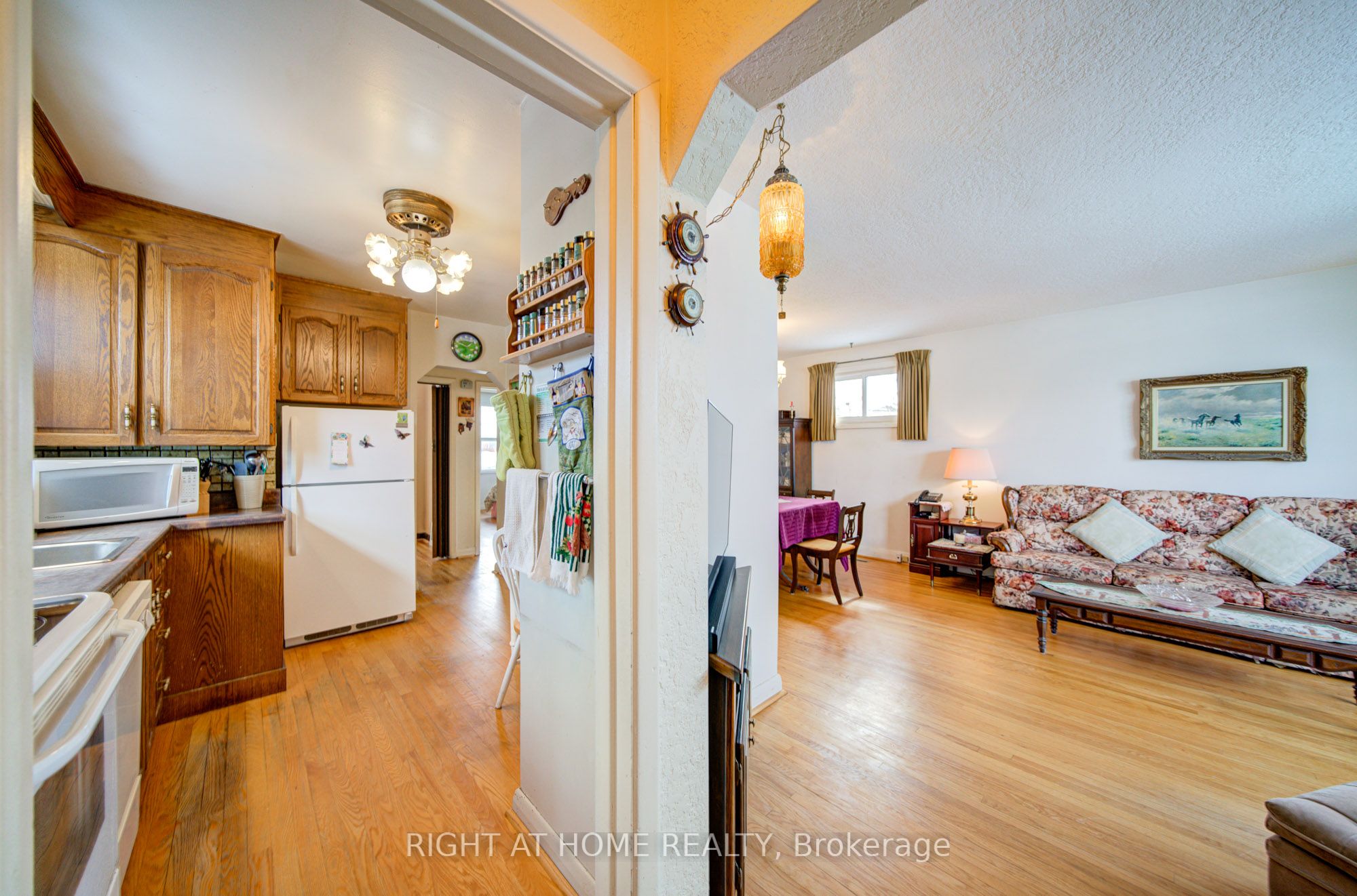 25 Strode Drive, Toronto, ON M1J 1L8 photo 3