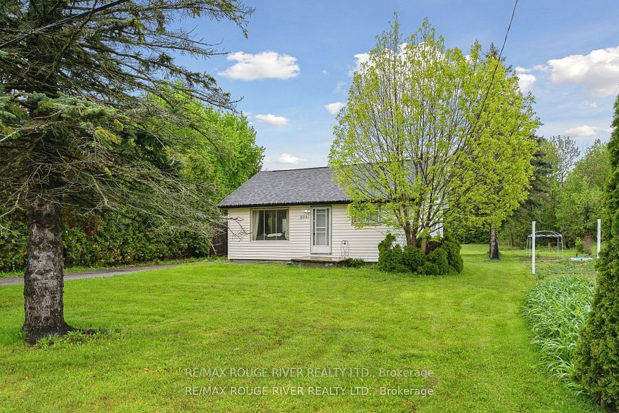 2041 Nash Road, Clarington, ON L1C 3K4 photo 2