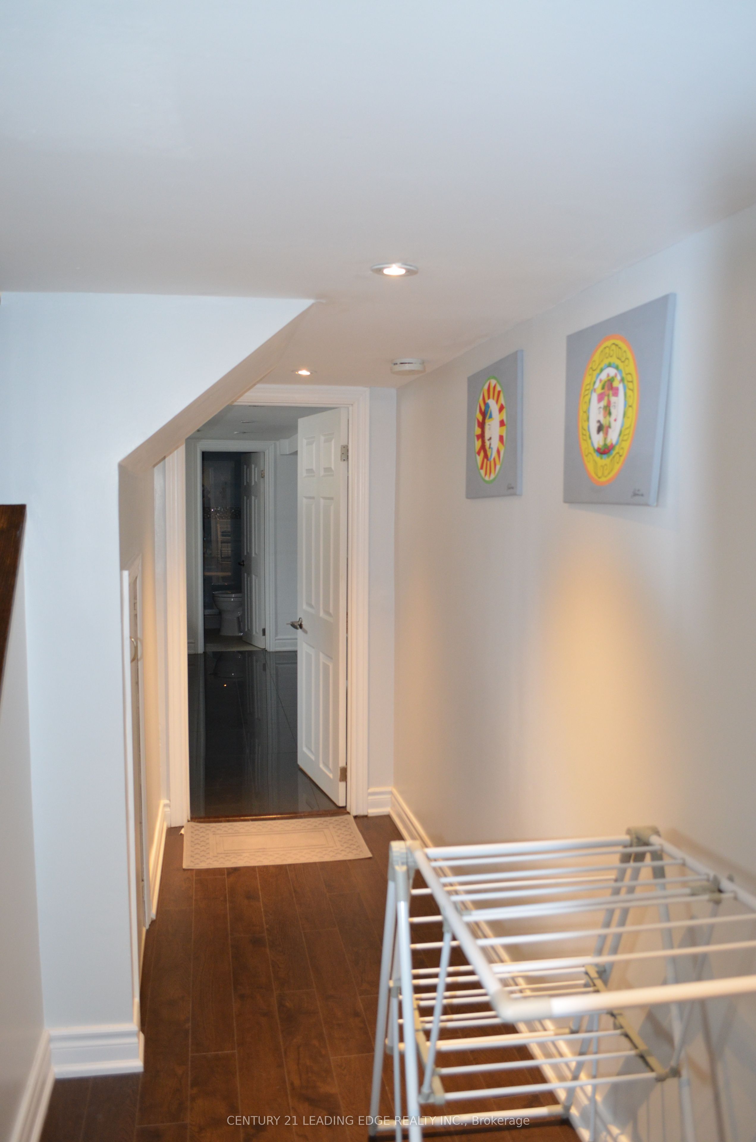 10 Tartan Avenue Bsmt, Toronto, ON M1L 1T6 photo 3