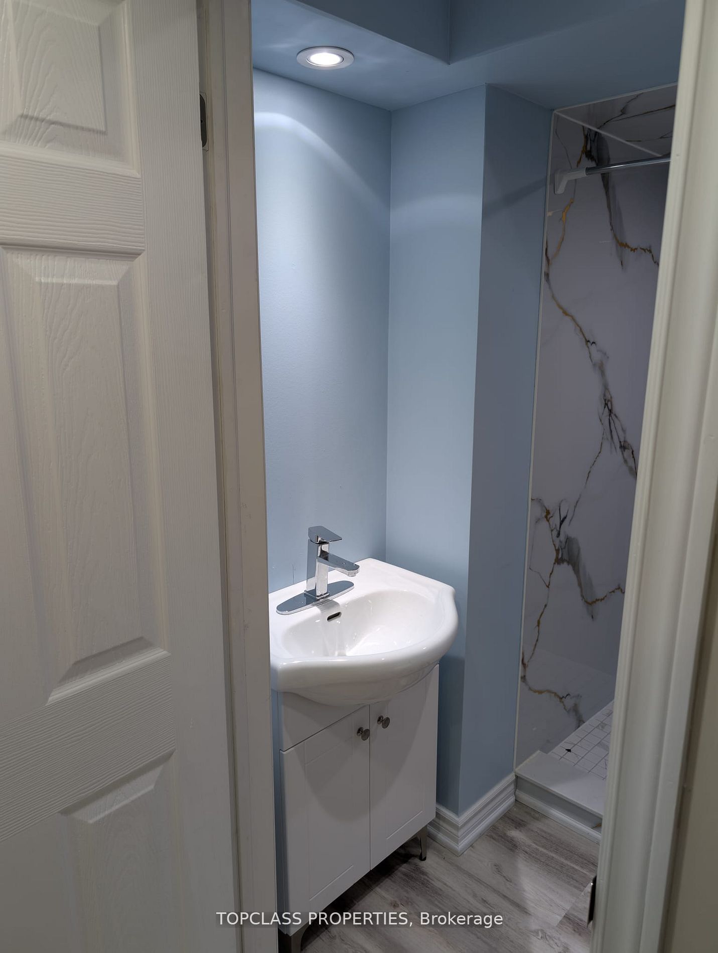 76 Samandria Avenue, Whitby, ON L1R 3G5 photo 4