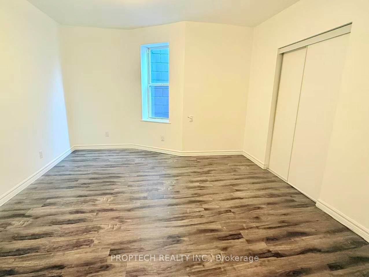 373 Broadview Avenue 2, Toronto, ON M4K 2M7 photo 5